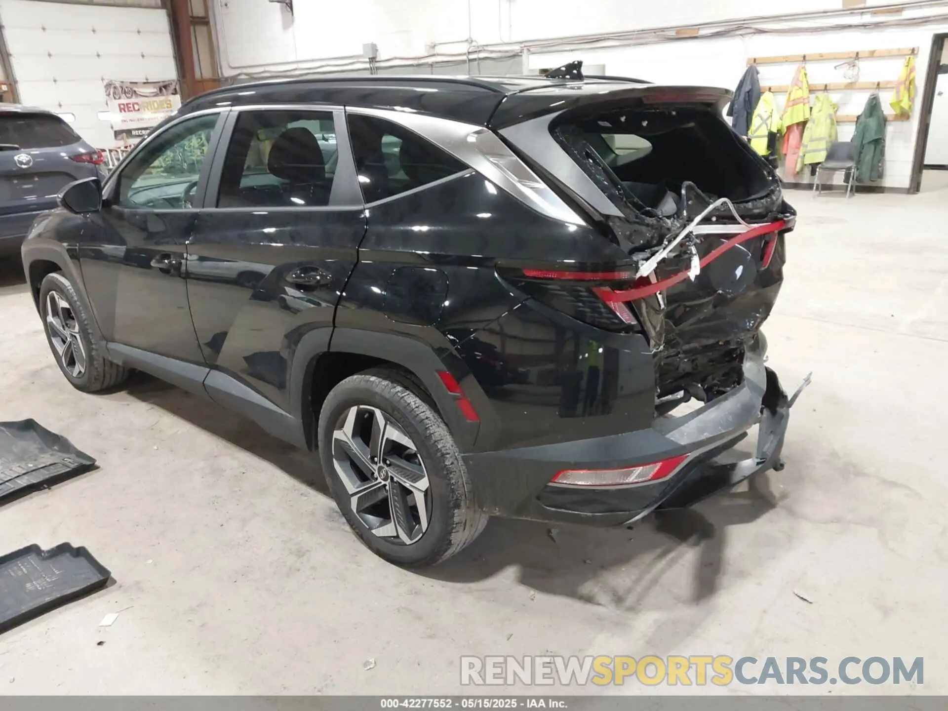 3 Photograph of a damaged car 5NMJFCAE1PH275465 HYUNDAI TUCSON 2023