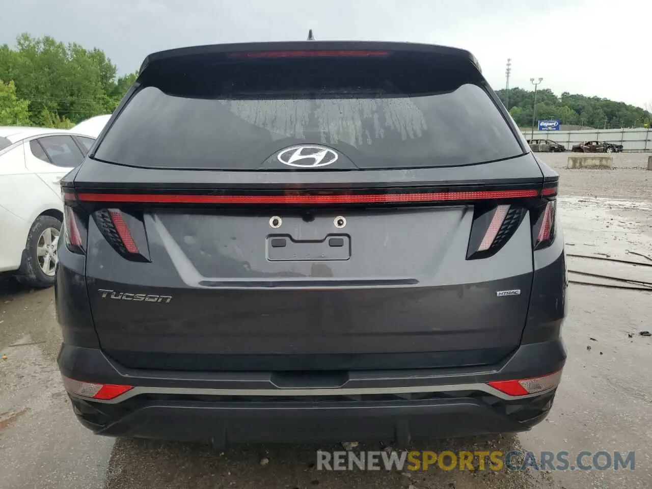 6 Photograph of a damaged car 5NMJFCAE1PH293108 HYUNDAI TUCSON 2023