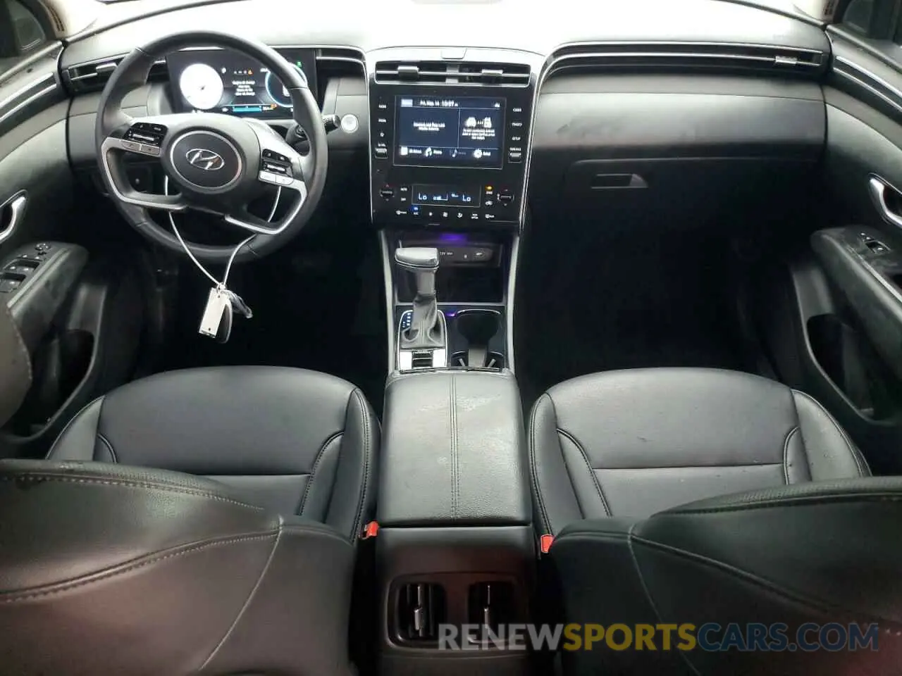 8 Photograph of a damaged car 5NMJFCAE1PH293108 HYUNDAI TUCSON 2023