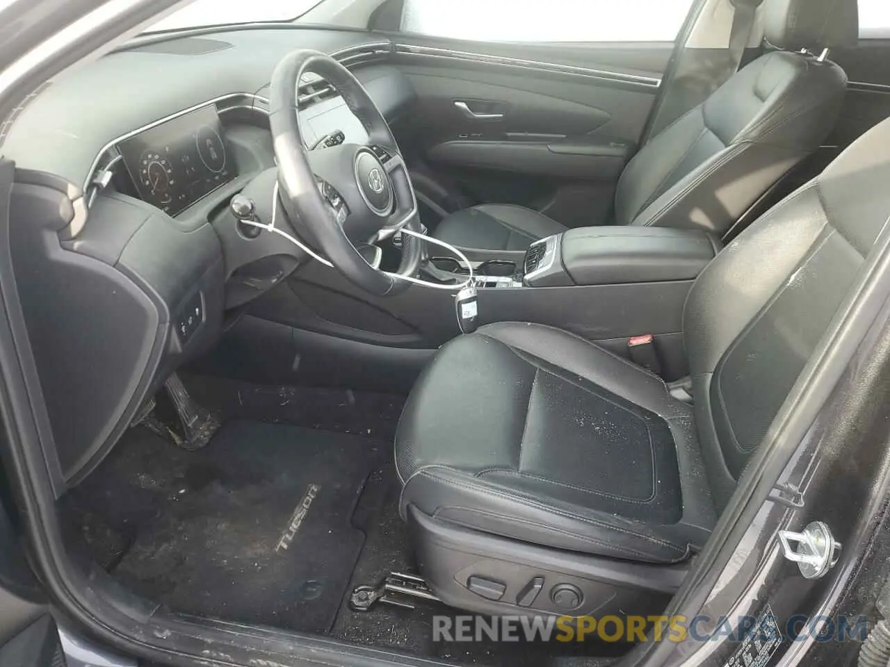 7 Photograph of a damaged car 5NMJFCAE2PH194460 HYUNDAI TUCSON 2023