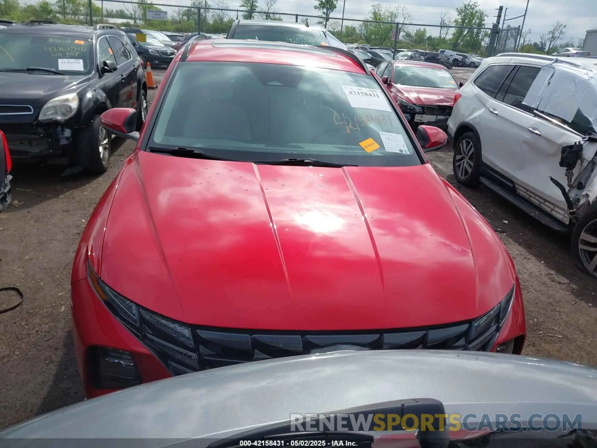 13 Photograph of a damaged car 5NMJFCAE3PH220967 HYUNDAI TUCSON 2023