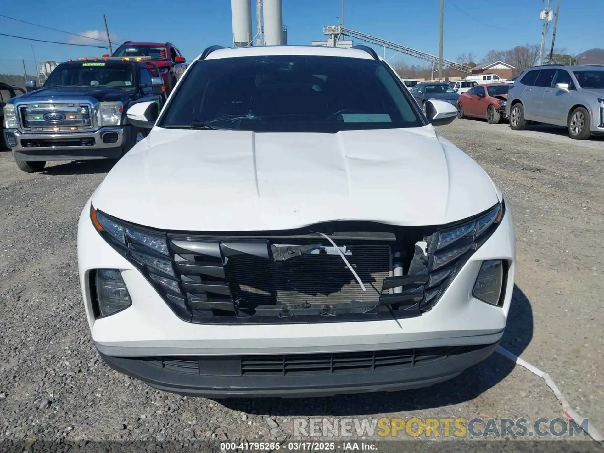 12 Photograph of a damaged car 5NMJFCAE3PH261633 HYUNDAI TUCSON 2023