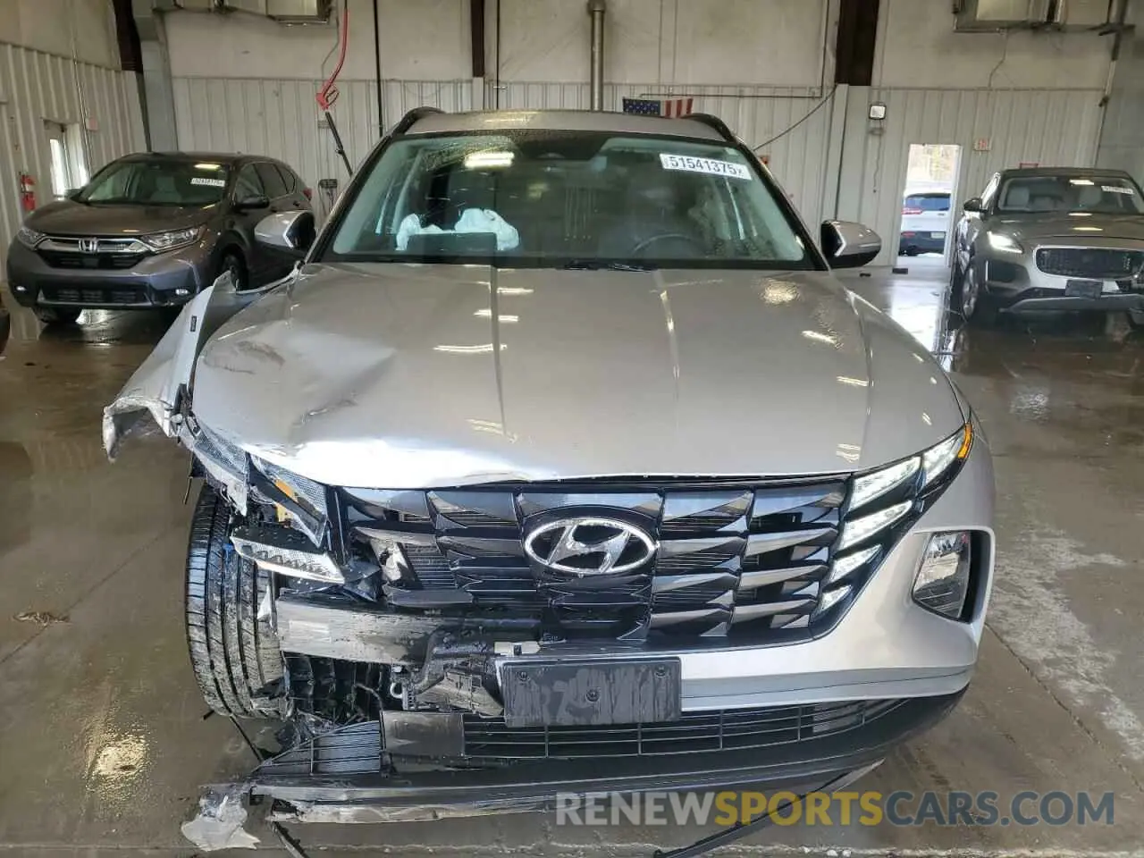 5 Photograph of a damaged car 5NMJFCAE4PH177319 HYUNDAI TUCSON 2023