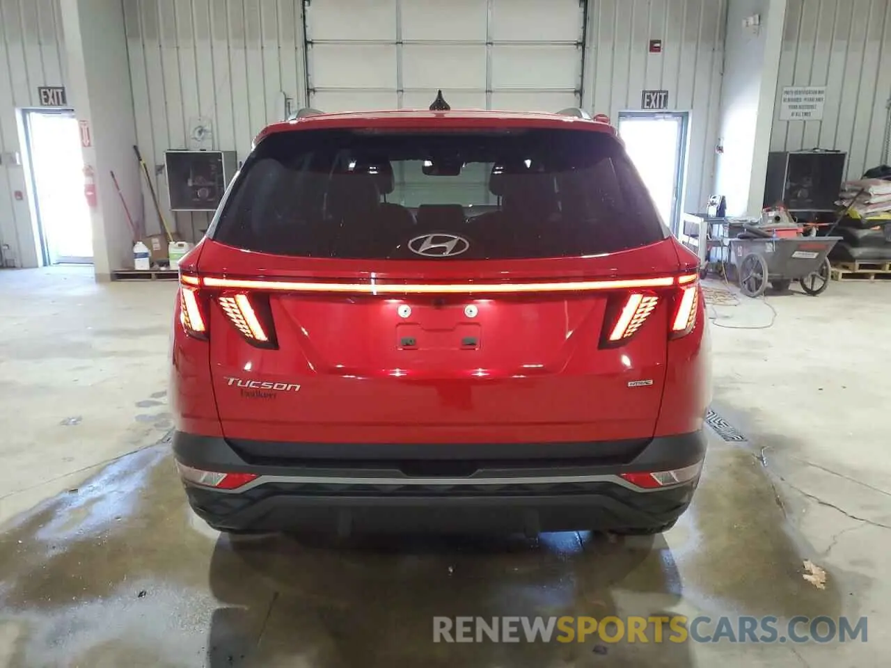 6 Photograph of a damaged car 5NMJFCAE4PH212716 HYUNDAI TUCSON 2023