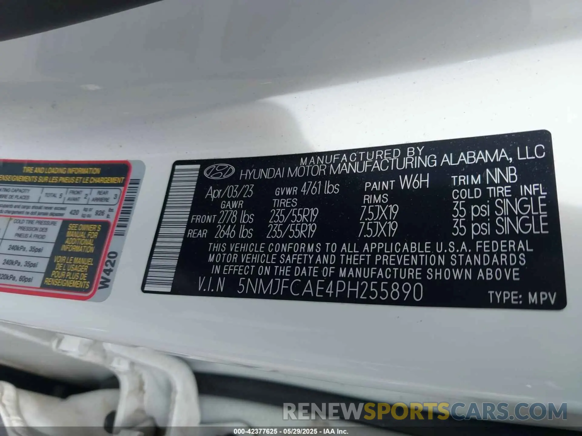 9 Photograph of a damaged car 5NMJFCAE4PH255890 HYUNDAI TUCSON 2023