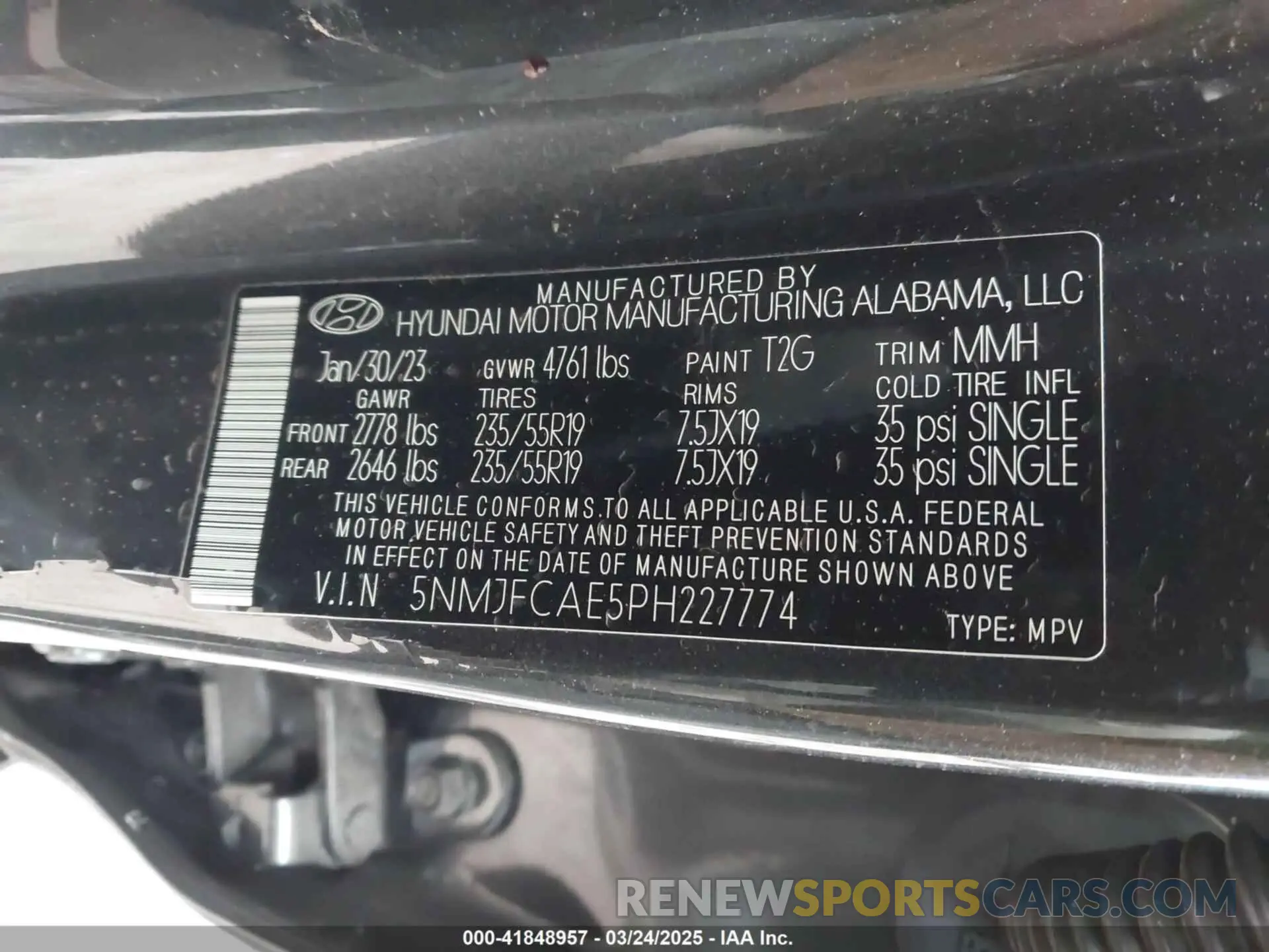 9 Photograph of a damaged car 5NMJFCAE5PH227774 HYUNDAI TUCSON 2023