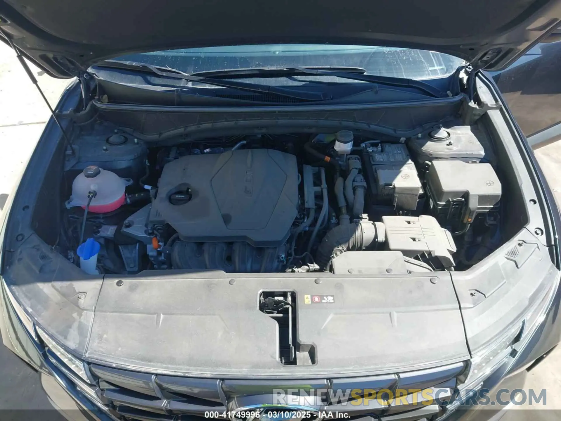 10 Photograph of a damaged car 5NMJFCAE6PH187852 HYUNDAI TUCSON 2023
