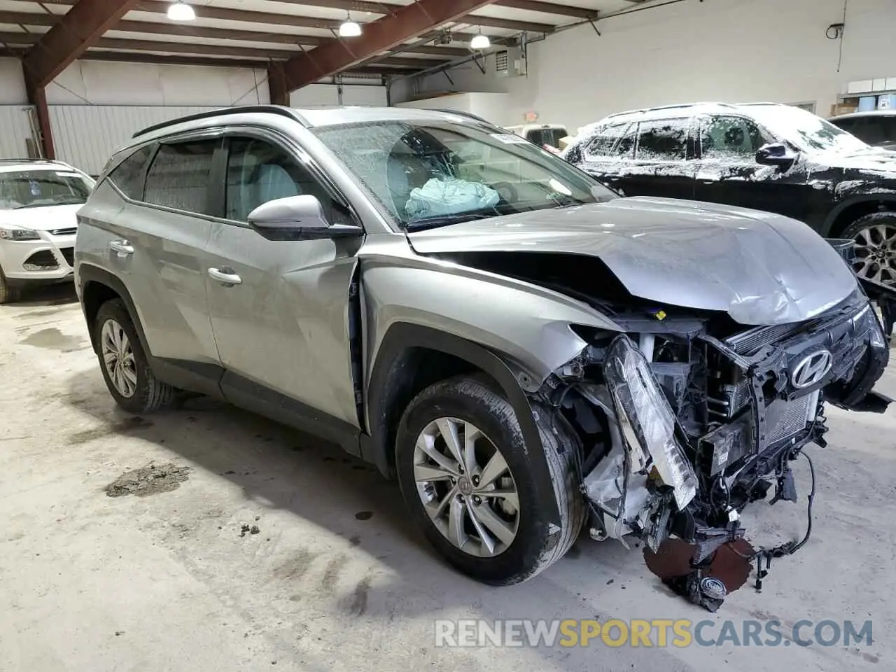 4 Photograph of a damaged car 5NMJFCAE7PH251185 HYUNDAI TUCSON 2023