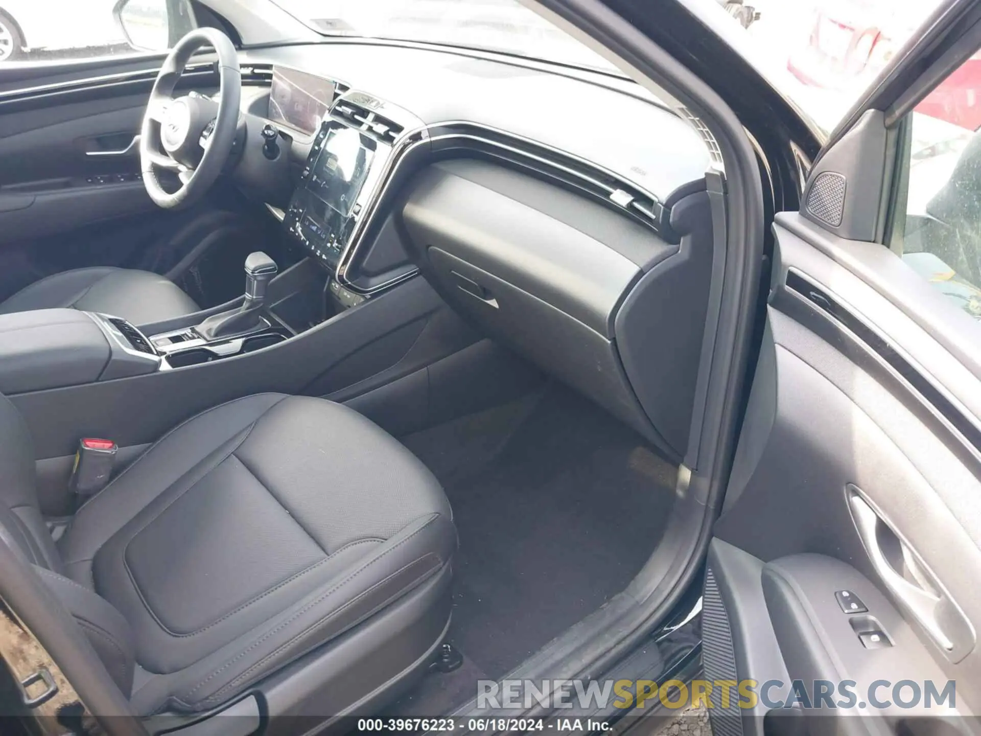 5 Photograph of a damaged car 5NMJFCAE7PH283232 HYUNDAI TUCSON 2023