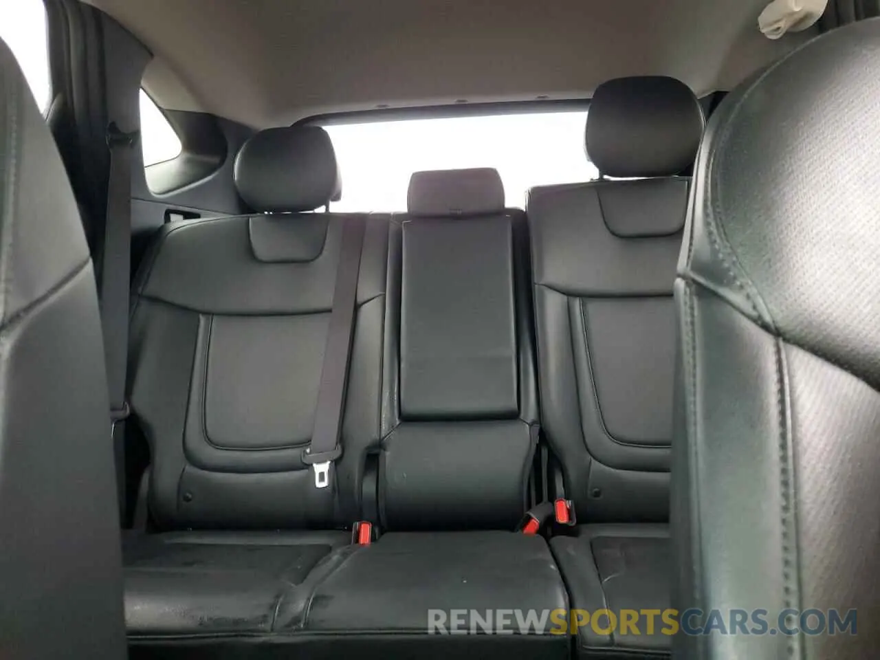 10 Photograph of a damaged car 5NMJFCAE8PH170034 HYUNDAI TUCSON 2023