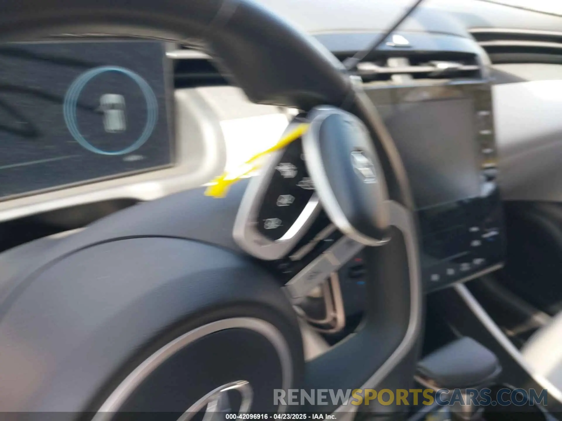 11 Photograph of a damaged car 5NMJFCAE8PH256184 HYUNDAI TUCSON 2023