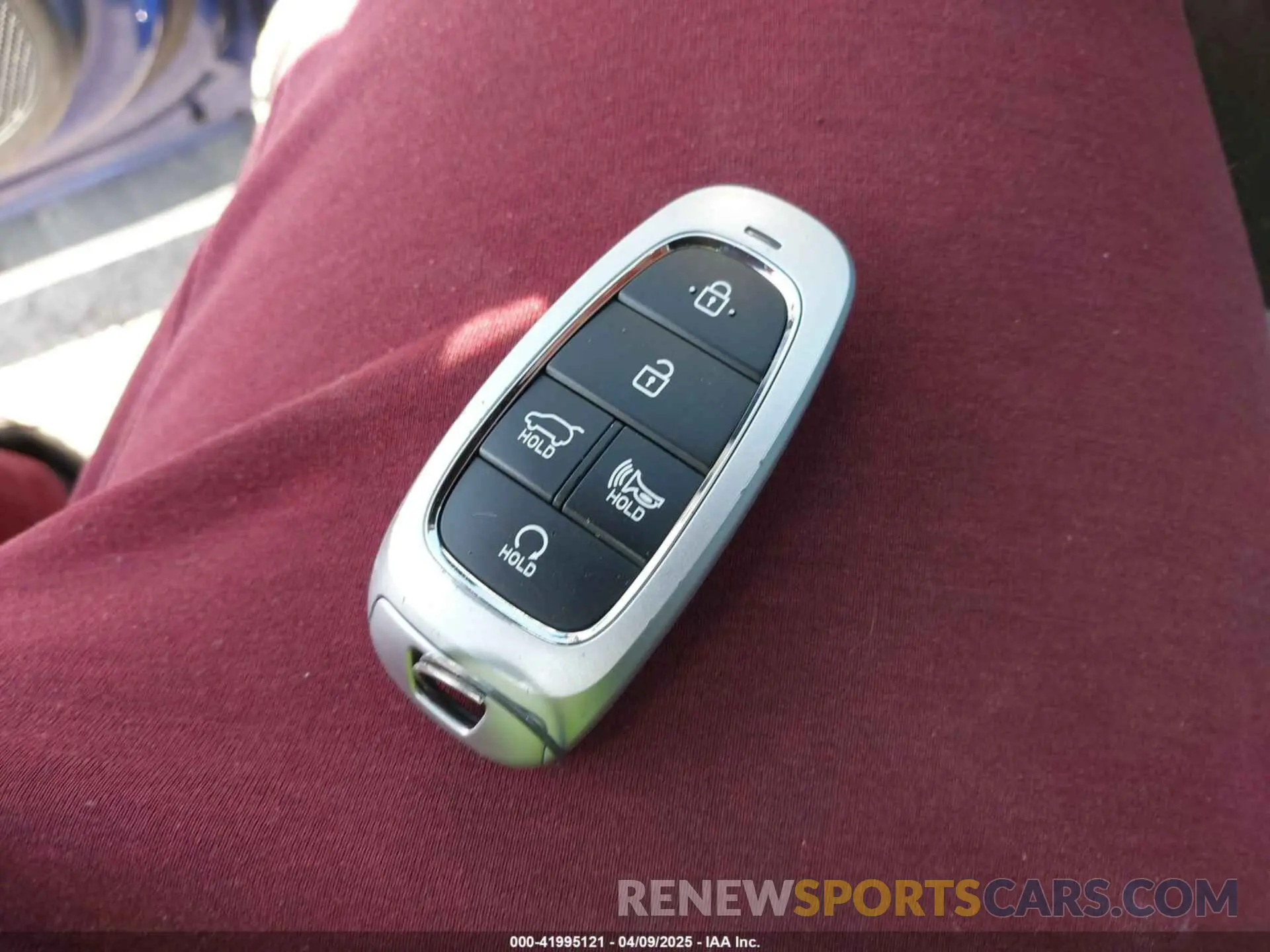11 Photograph of a damaged car 5NMJFCAE9PH172567 HYUNDAI TUCSON 2023