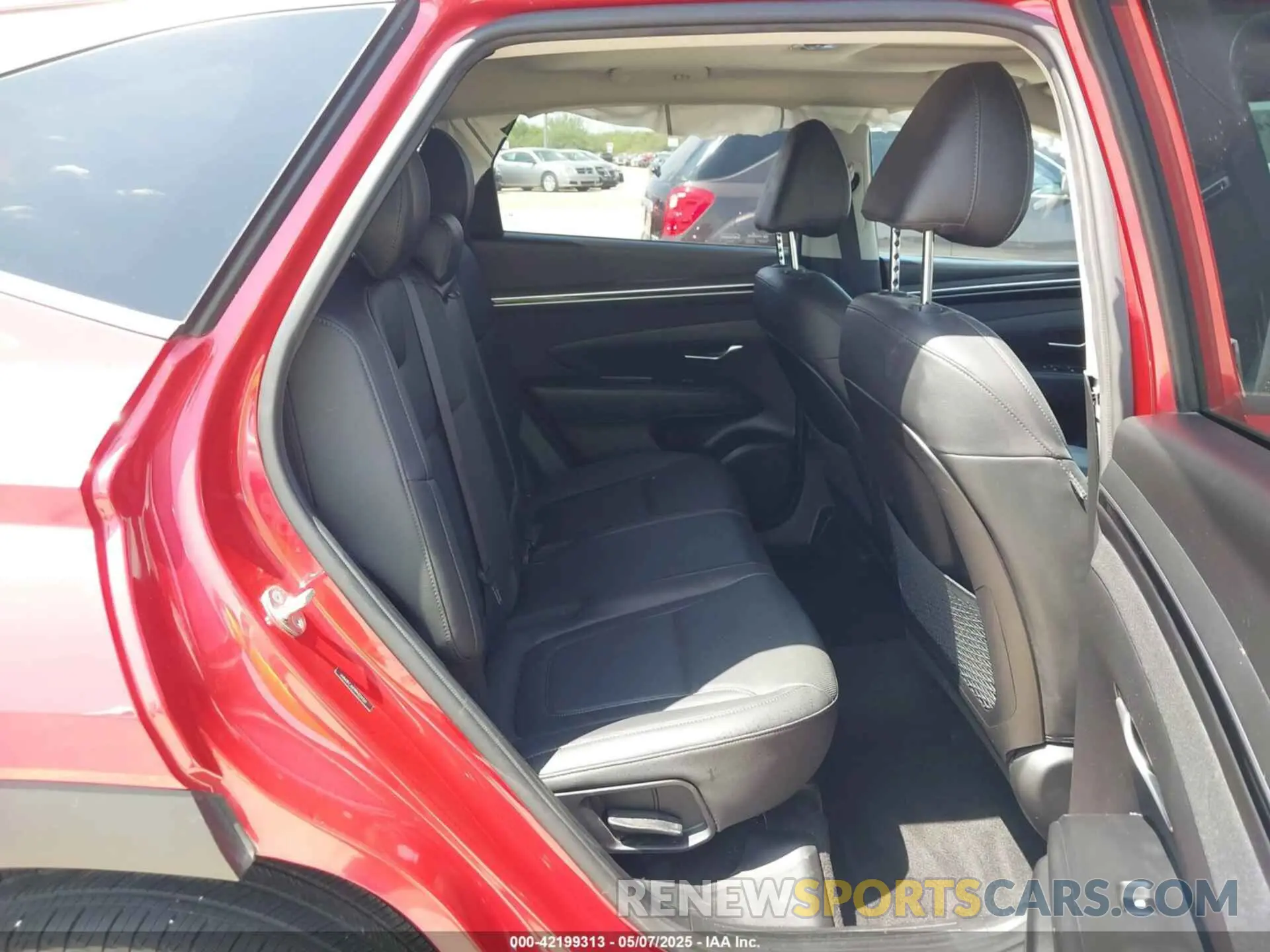 8 Photograph of a damaged car 5NMJFCAE9PH224327 HYUNDAI TUCSON 2023