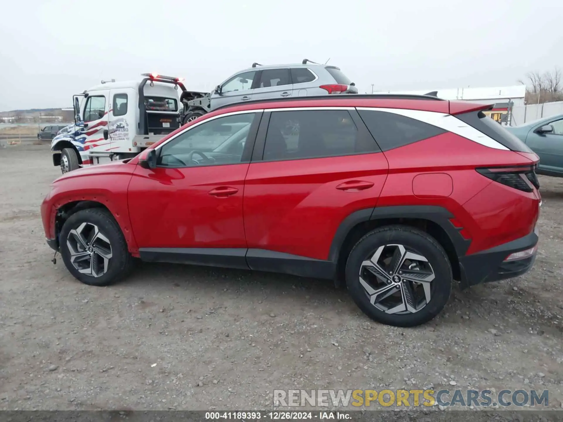 15 Photograph of a damaged car 5NMJFCAE9PH260082 HYUNDAI TUCSON 2023