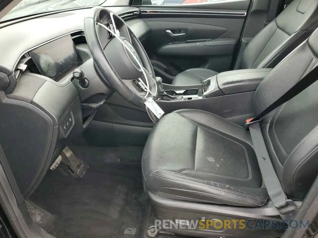 7 Photograph of a damaged car 5NMJFCAE9PH268411 HYUNDAI TUCSON 2023