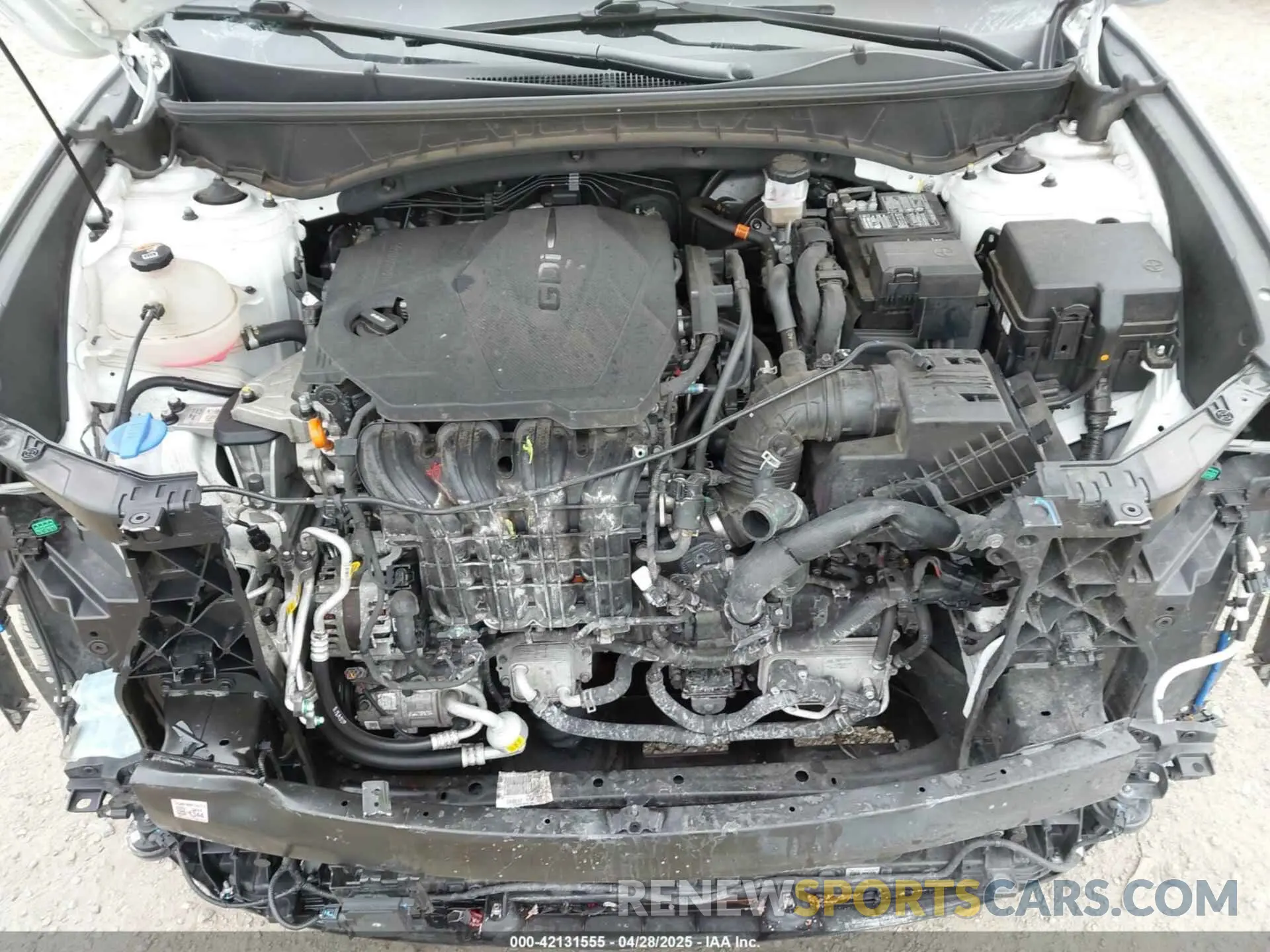 10 Photograph of a damaged car 5NMJFCAEXPH197221 HYUNDAI TUCSON 2023