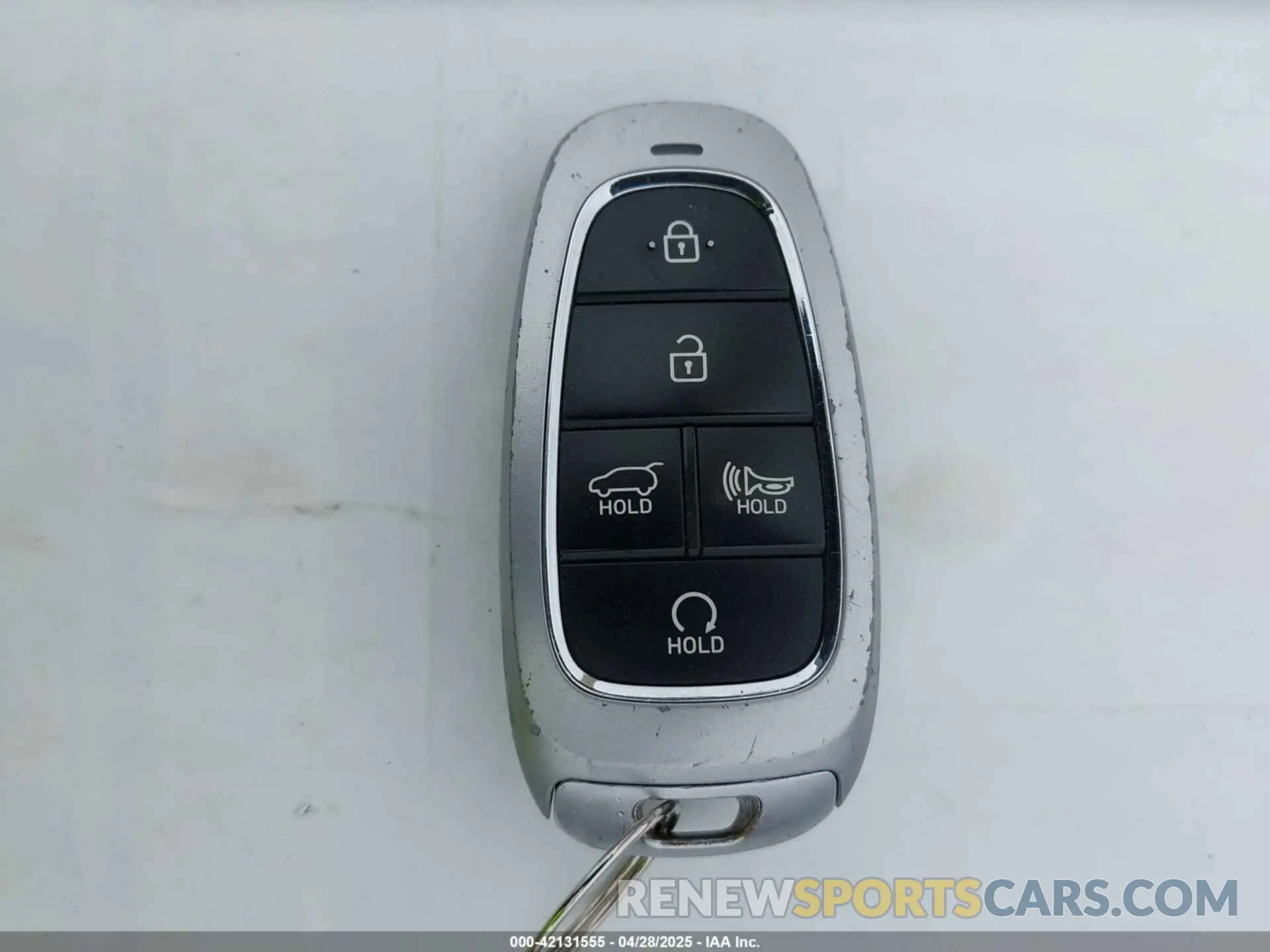 11 Photograph of a damaged car 5NMJFCAEXPH197221 HYUNDAI TUCSON 2023