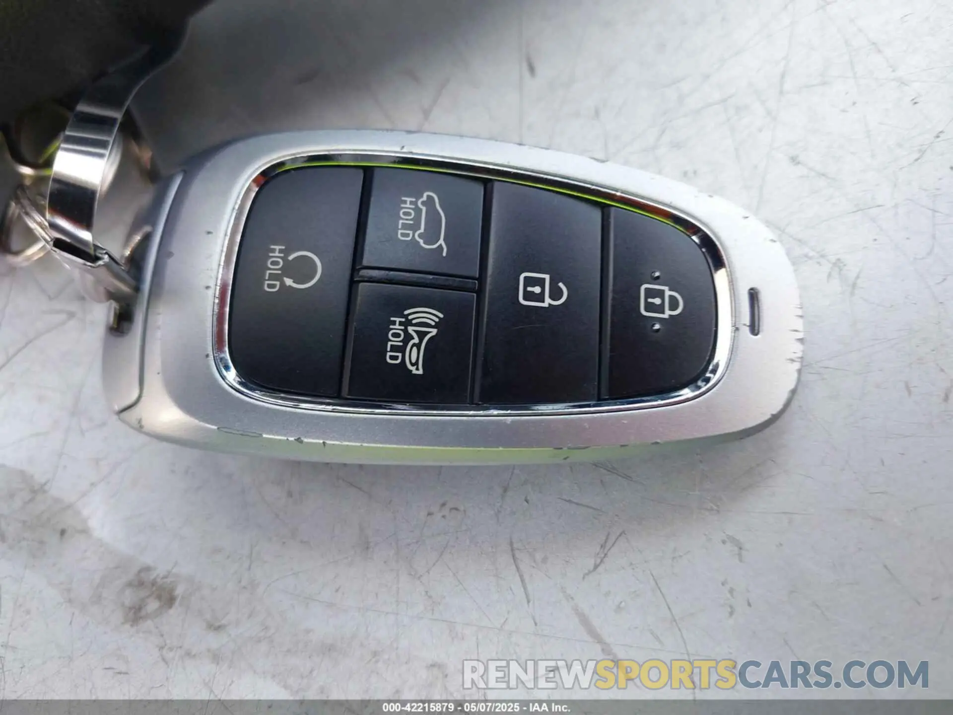 11 Photograph of a damaged car KM8JB3AE0PU225575 HYUNDAI TUCSON 2023