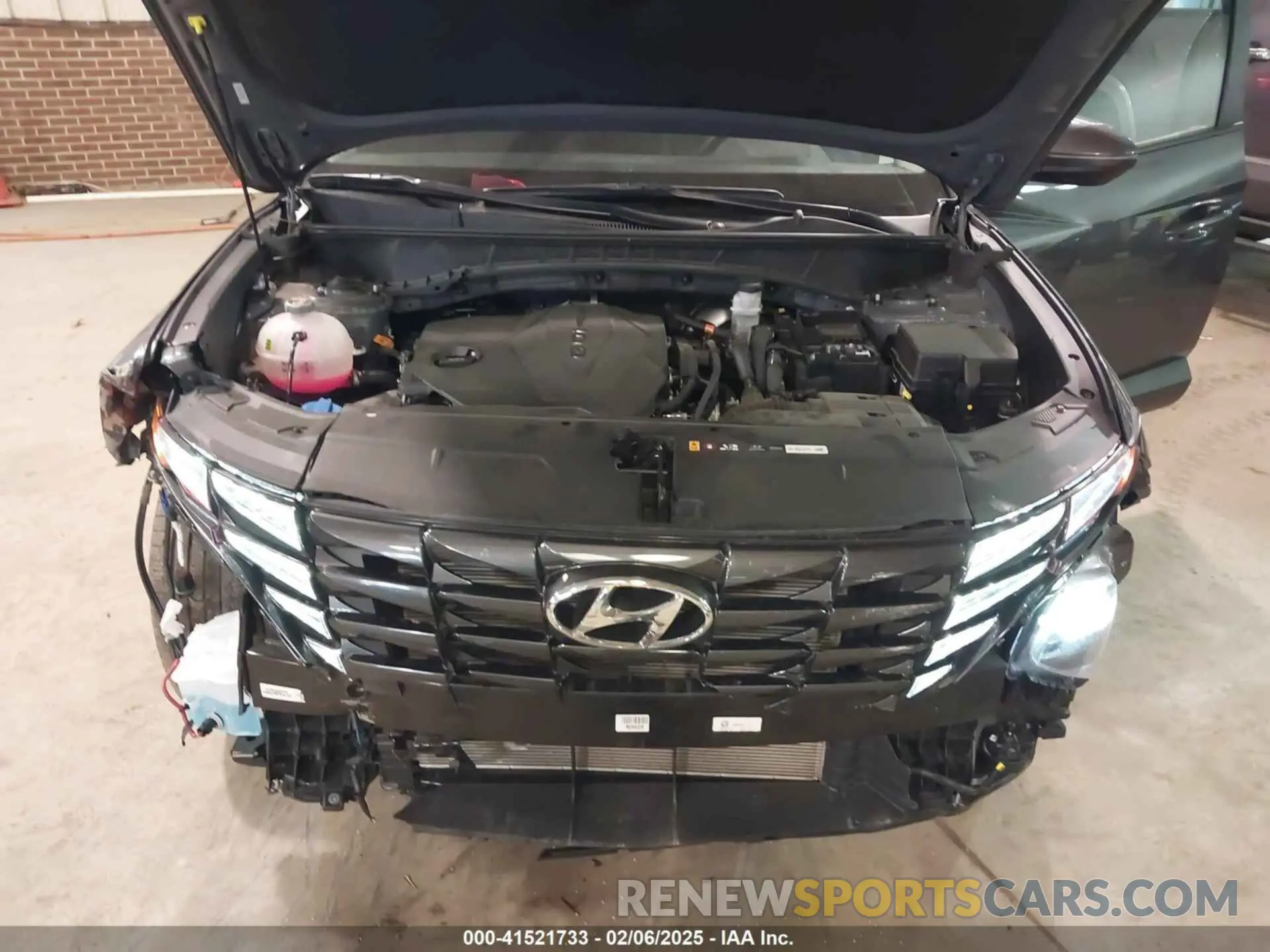 10 Photograph of a damaged car KM8JB3AE2PU253930 HYUNDAI TUCSON 2023
