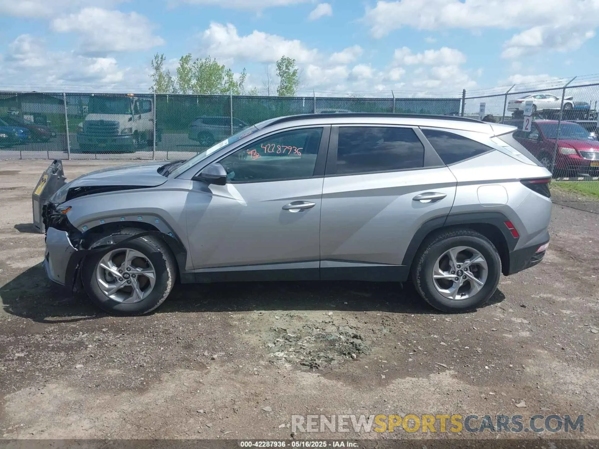14 Photograph of a damaged car KM8JB3AE7PU197967 HYUNDAI TUCSON 2023
