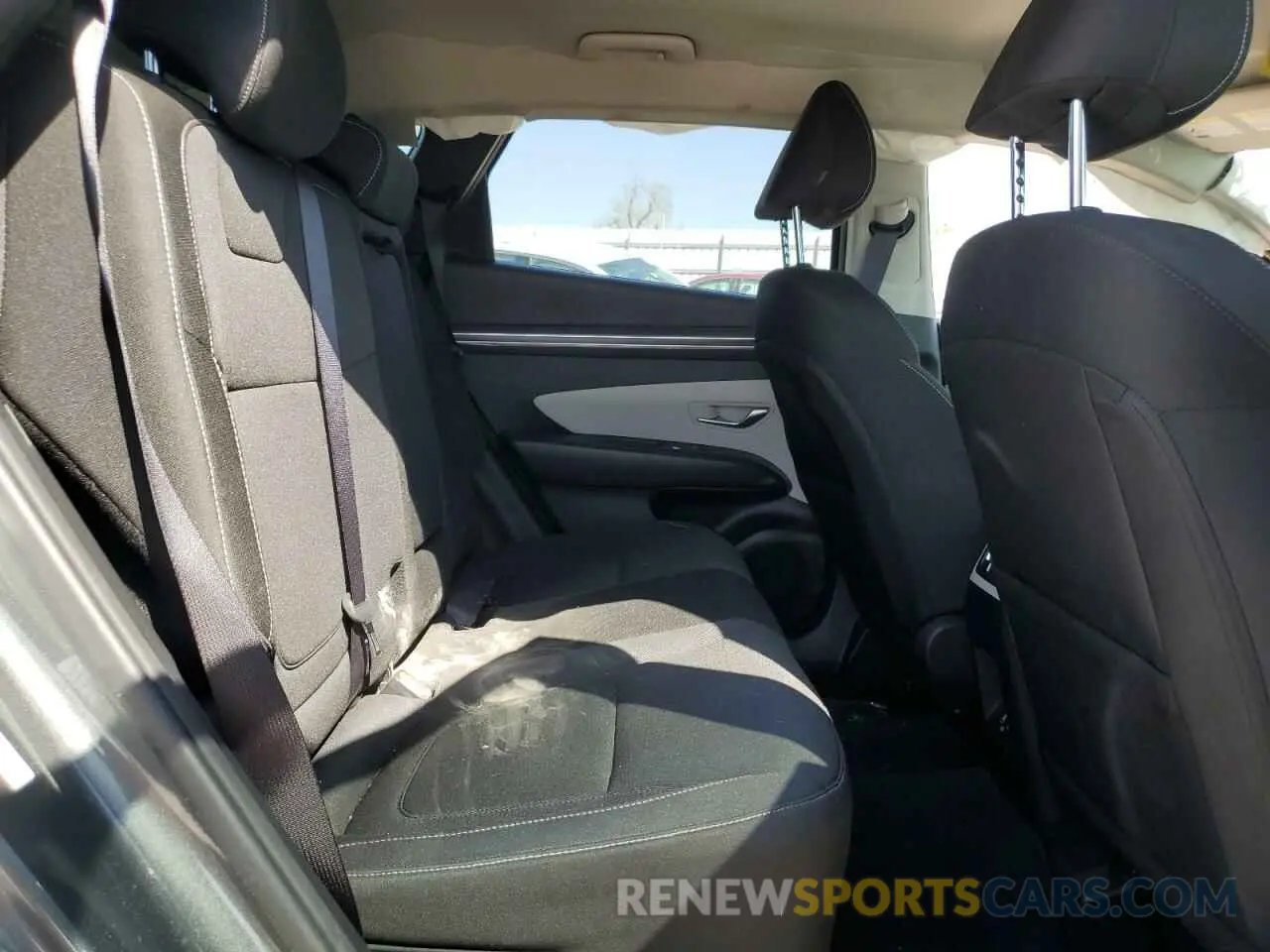 11 Photograph of a damaged car KM8JBCA16PU113621 HYUNDAI TUCSON 2023
