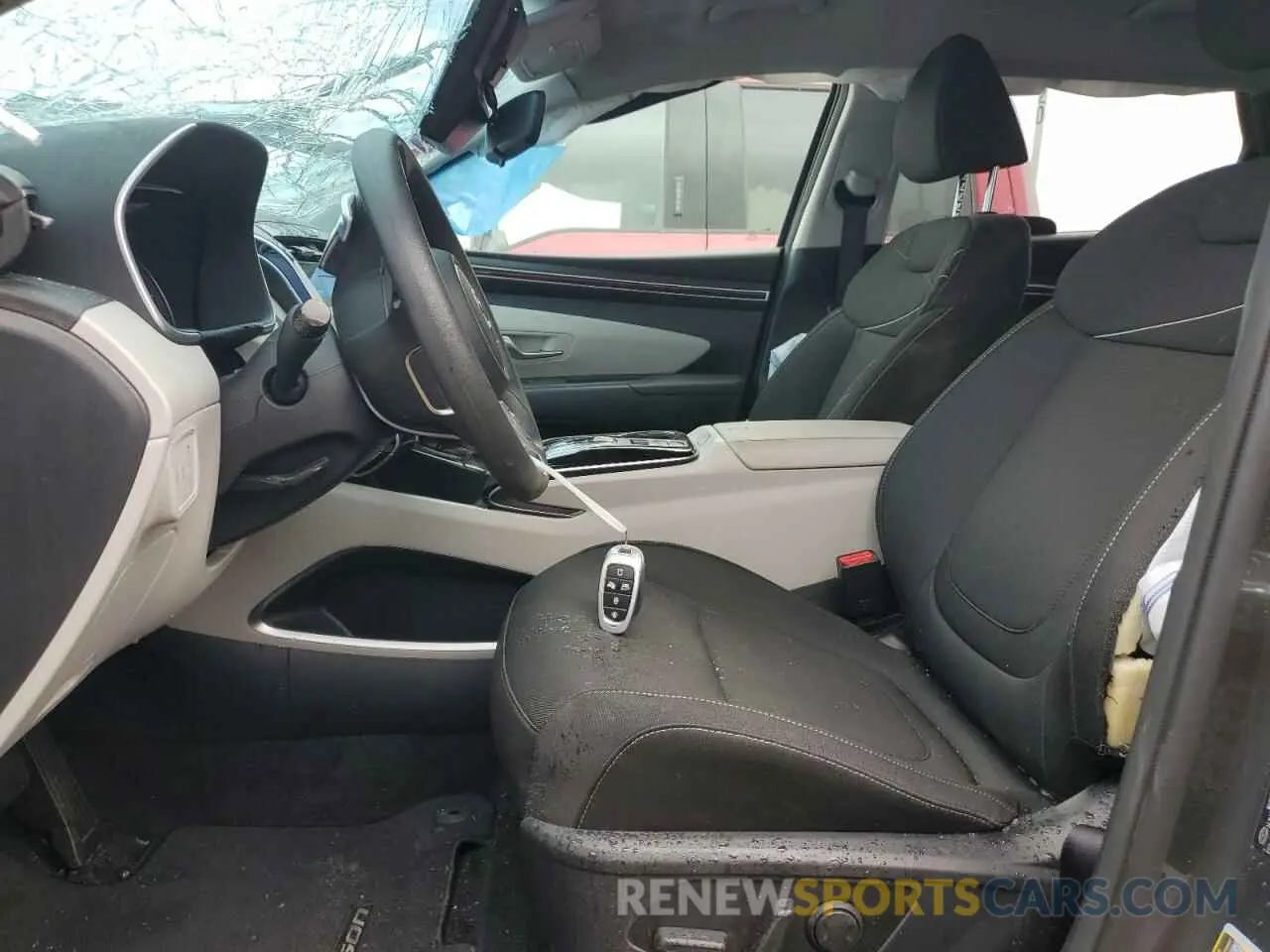 7 Photograph of a damaged car KM8JBCA16PU113621 HYUNDAI TUCSON 2023