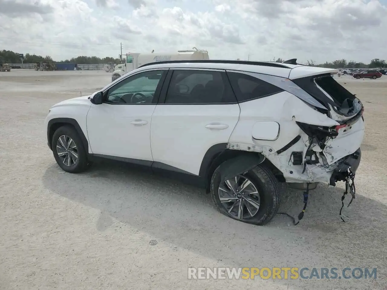 2 Photograph of a damaged car KM8JBCA1XPU104081 HYUNDAI TUCSON 2023