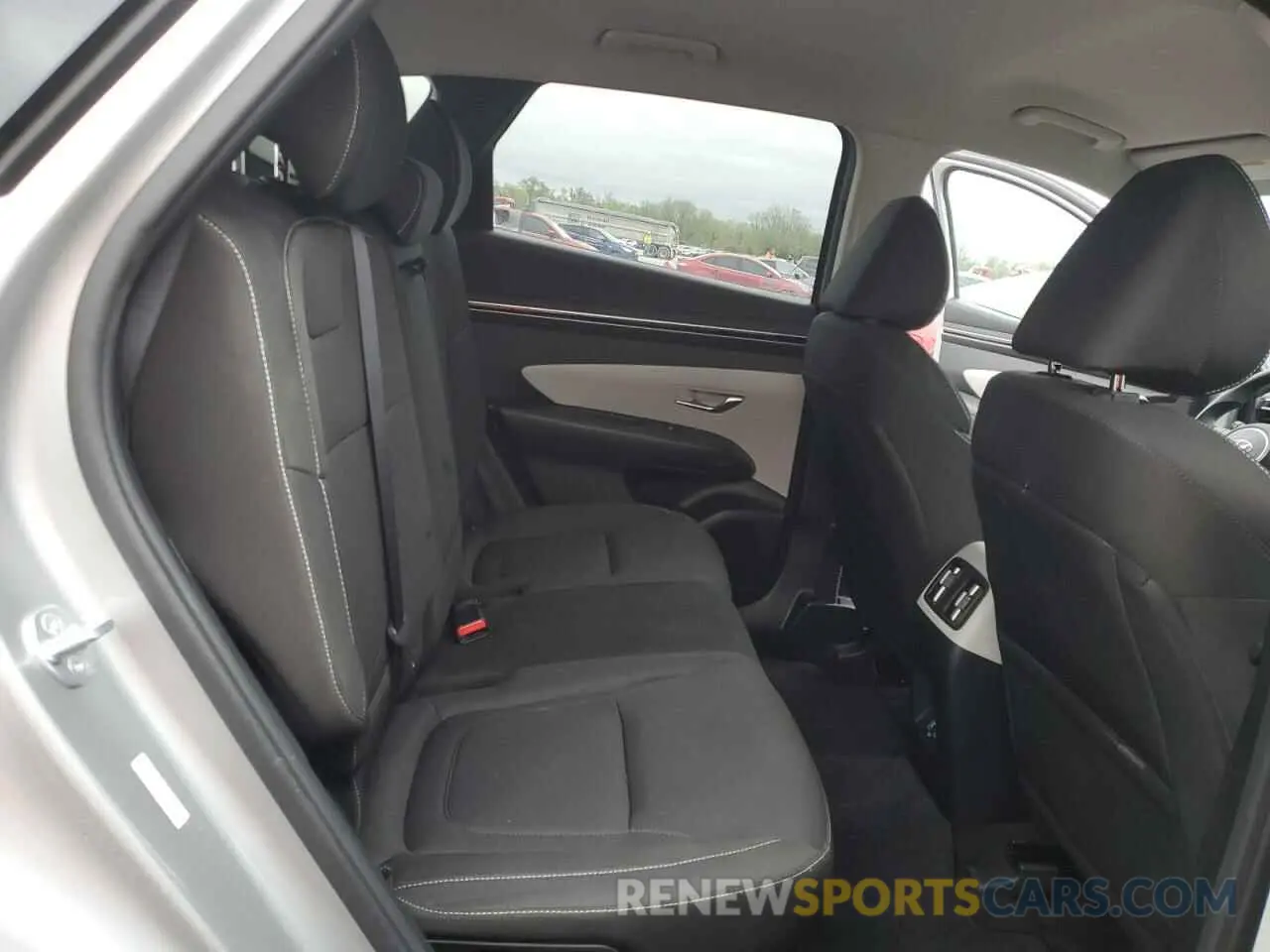 10 Photograph of a damaged car KM8JBCAE4PU248549 HYUNDAI TUCSON 2023