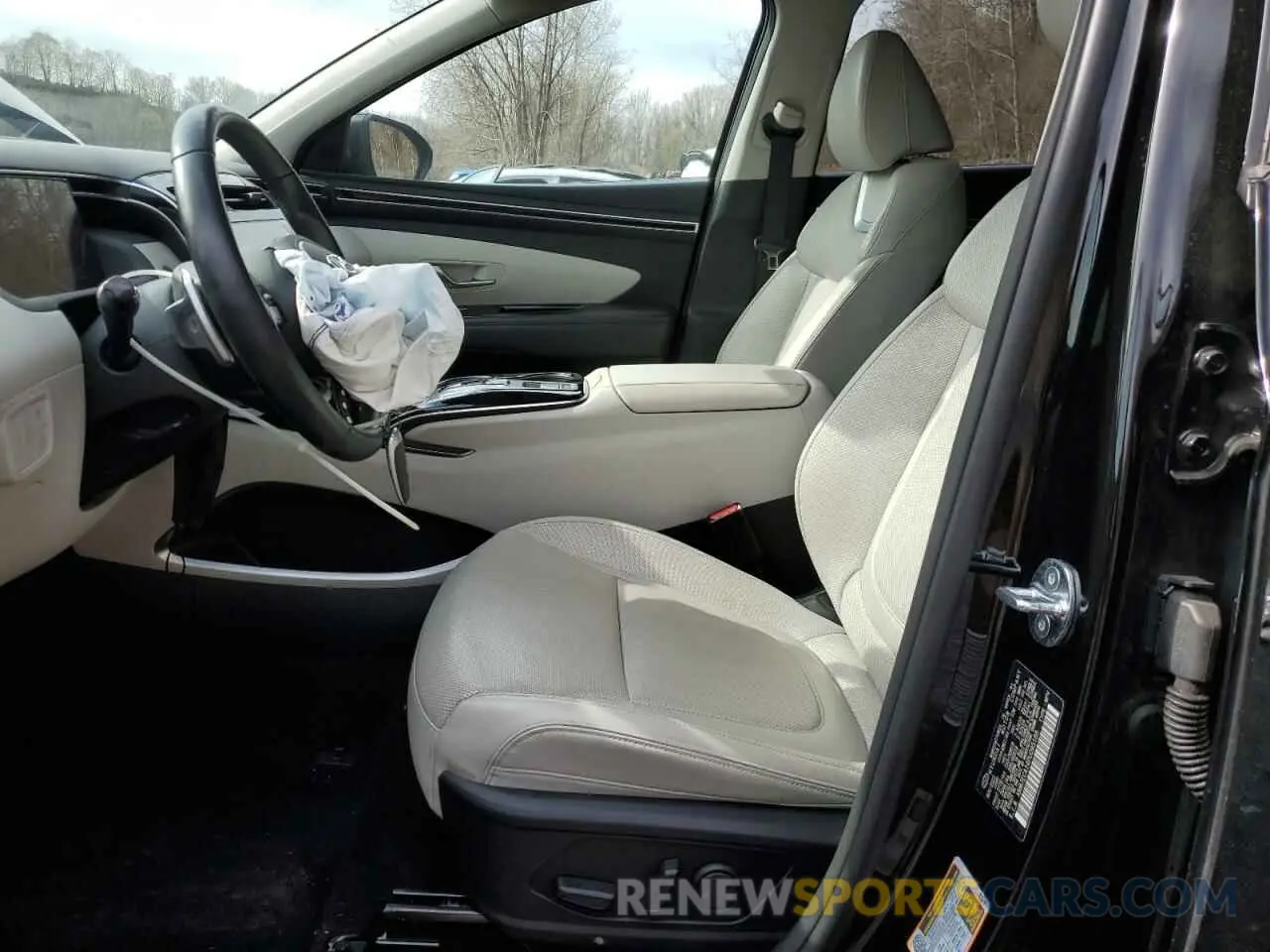 7 Photograph of a damaged car KM8JECA14PU095188 HYUNDAI TUCSON 2023