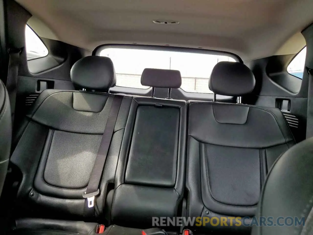 10 Photograph of a damaged car KM8JECA16PU130099 HYUNDAI TUCSON 2023