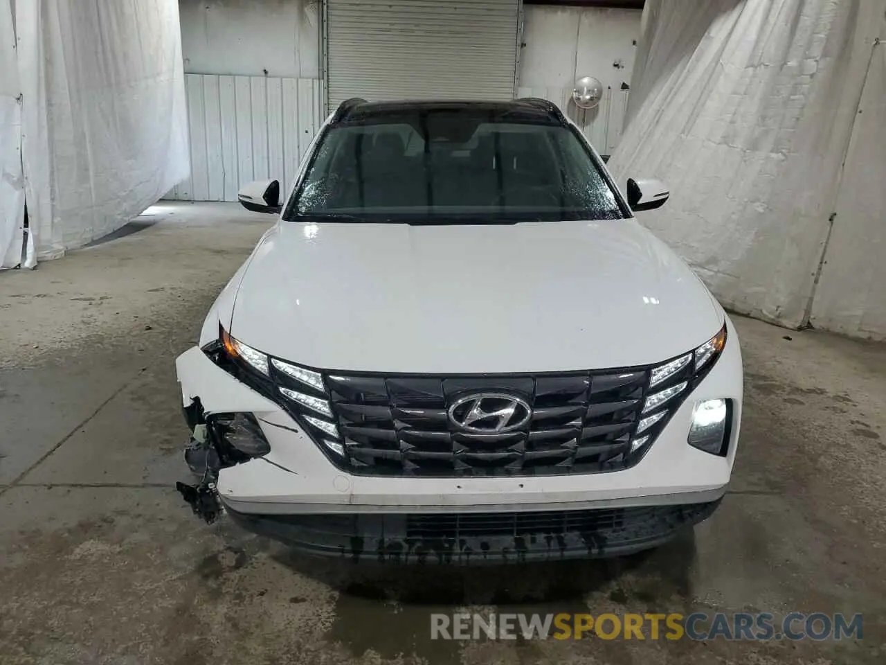 5 Photograph of a damaged car KM8JFCA12PU135670 HYUNDAI TUCSON 2023