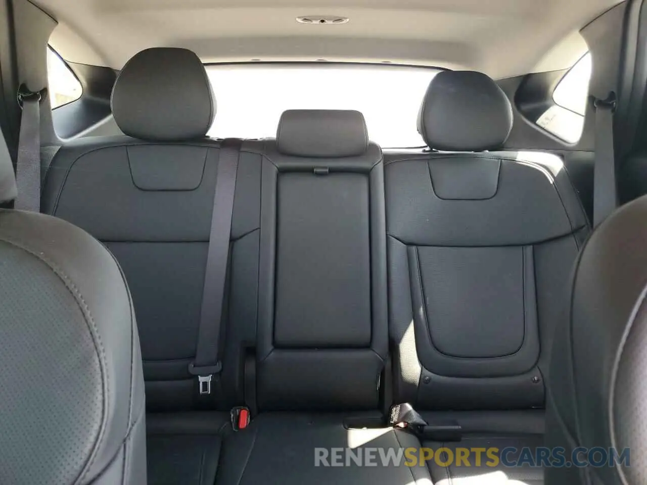 10 Photograph of a damaged car KM8JFCA15PU102632 HYUNDAI TUCSON 2023
