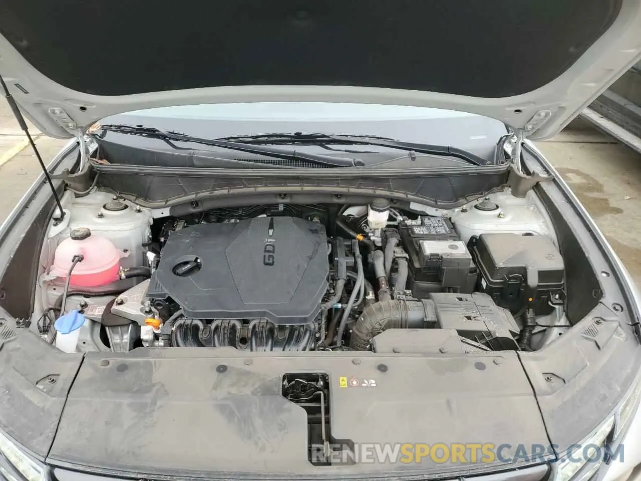 12 Photograph of a damaged car 5NMJA3DE0RH402042 HYUNDAI TUCSON 2024