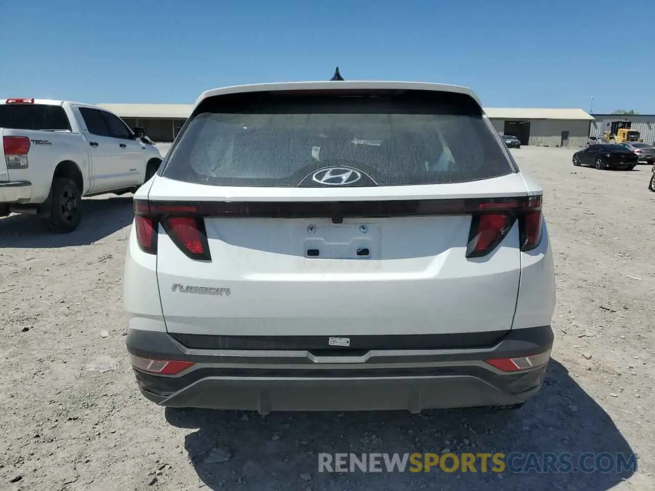 6 Photograph of a damaged car 5NMJA3DE0RH437549 HYUNDAI TUCSON 2024