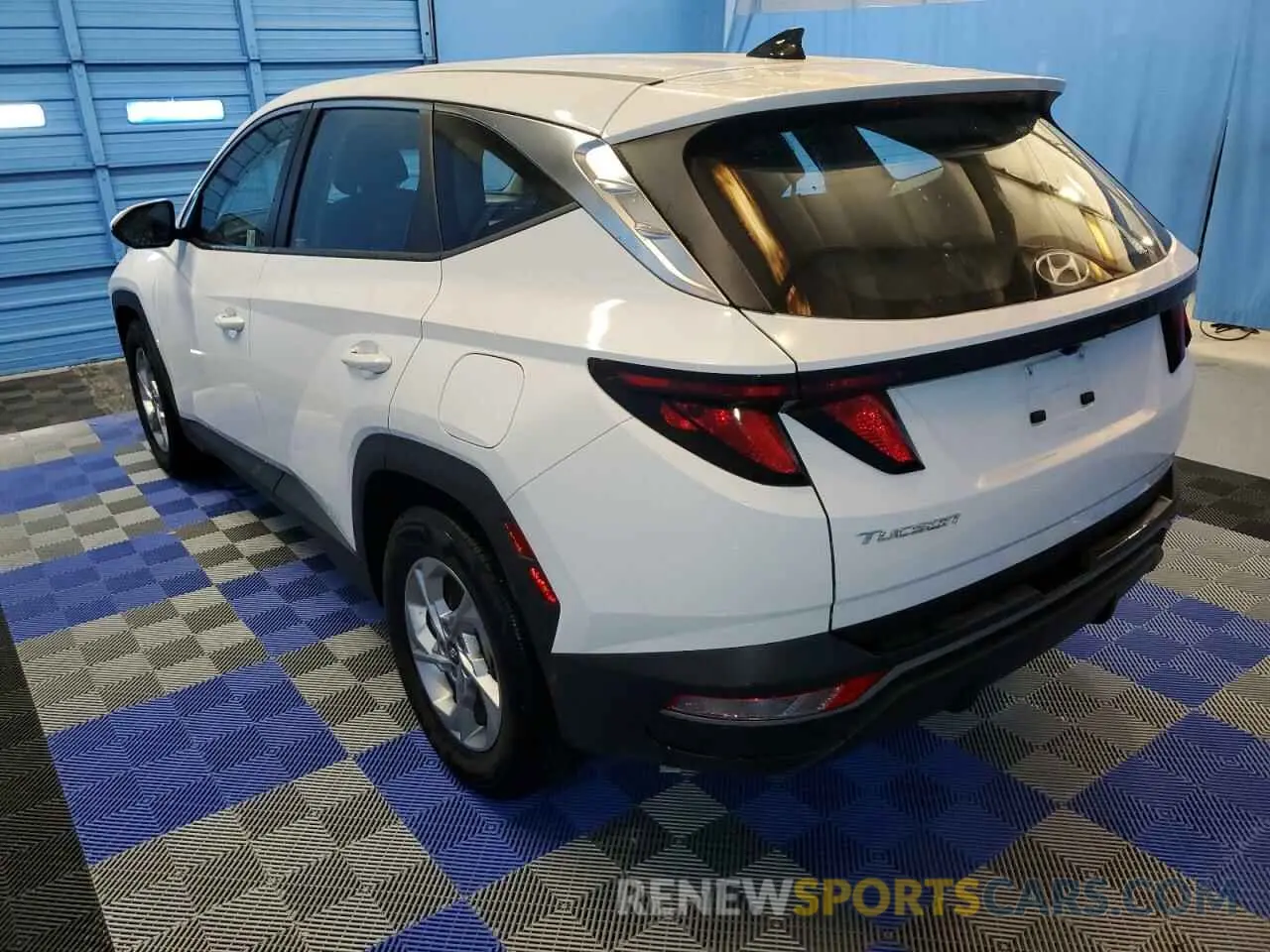 2 Photograph of a damaged car 5NMJA3DE1RH330655 HYUNDAI TUCSON 2024