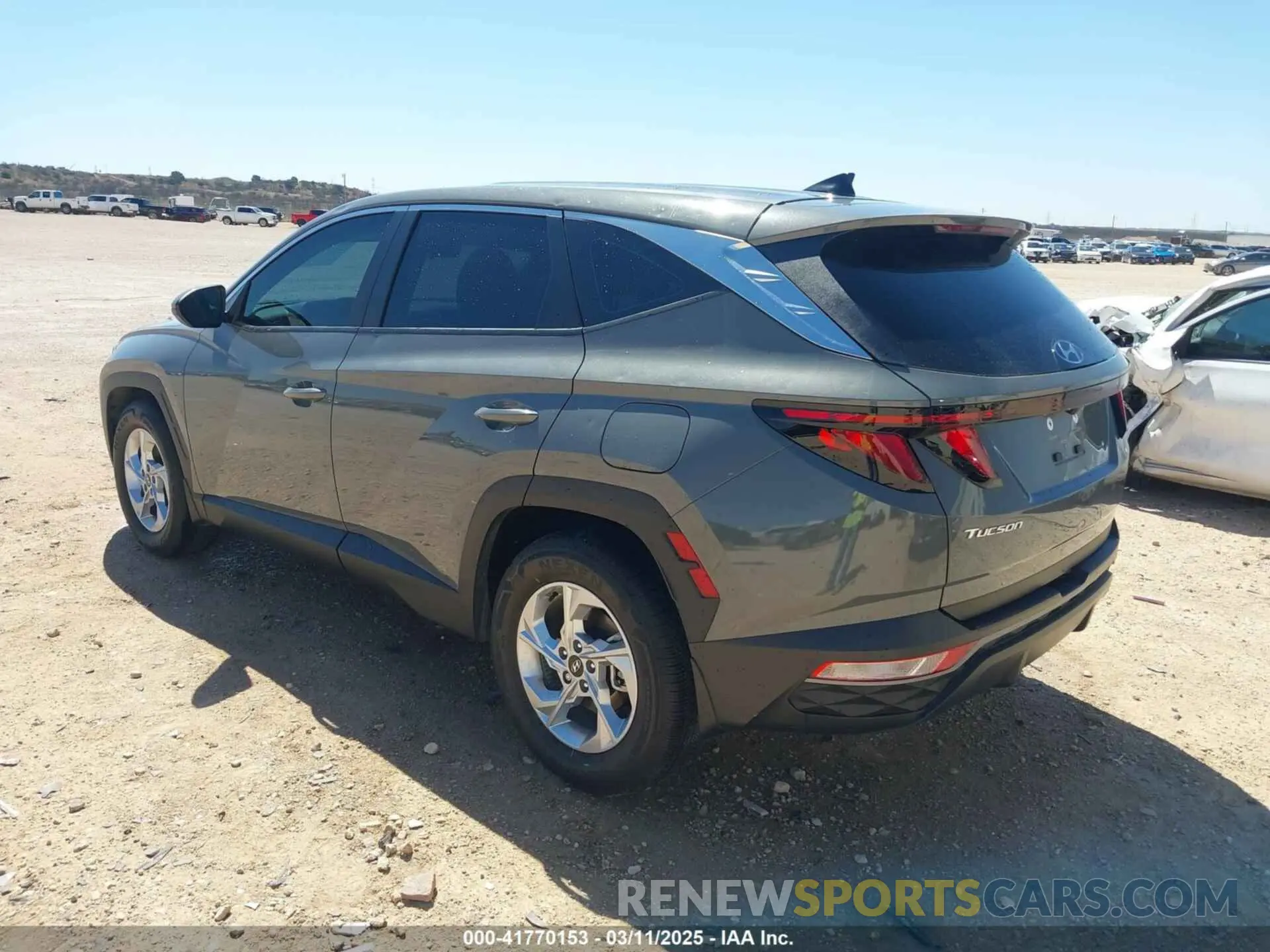 3 Photograph of a damaged car 5NMJA3DE1RH414314 HYUNDAI TUCSON 2024