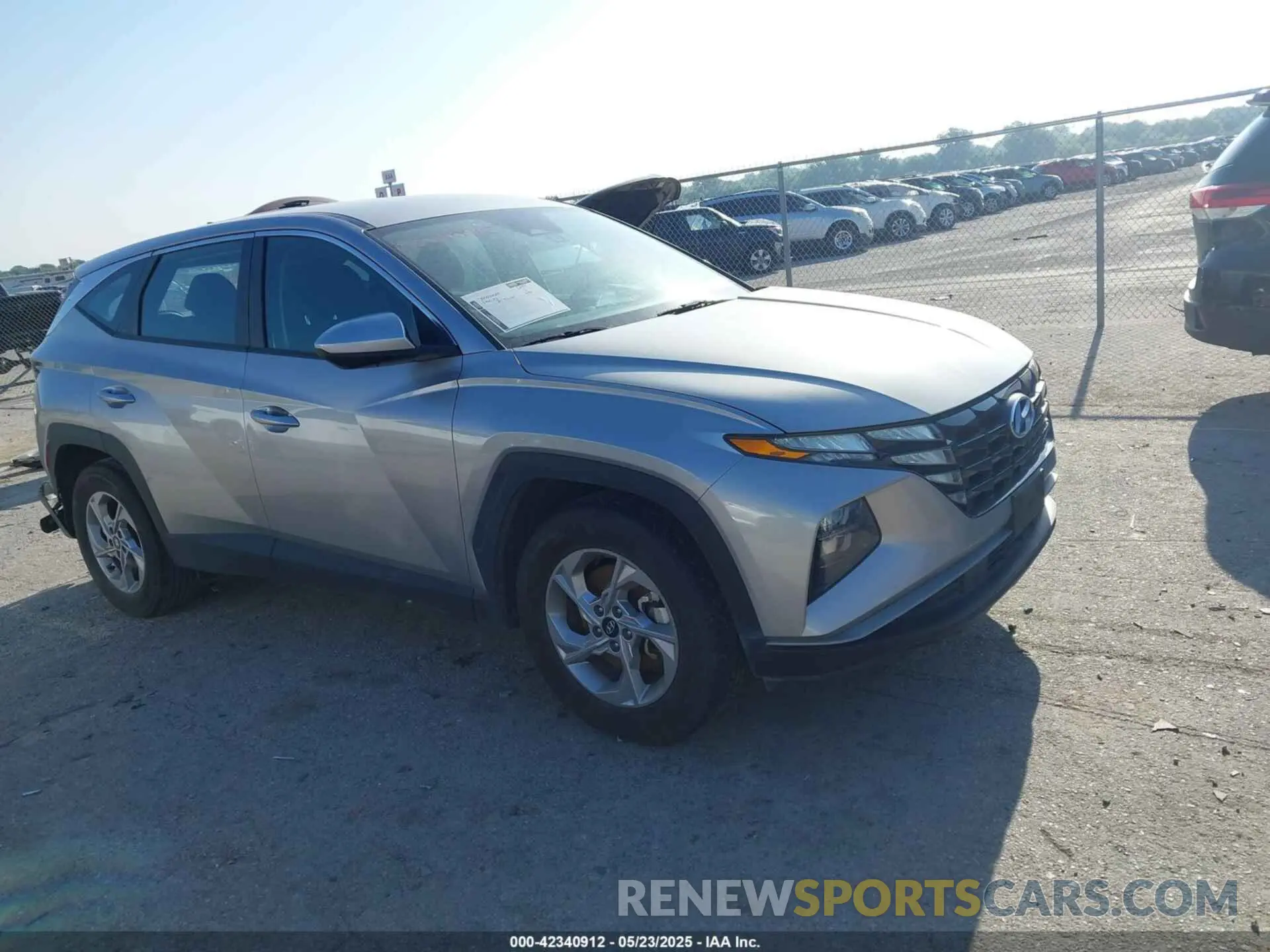 1 Photograph of a damaged car 5NMJA3DE4RH403145 HYUNDAI TUCSON 2024