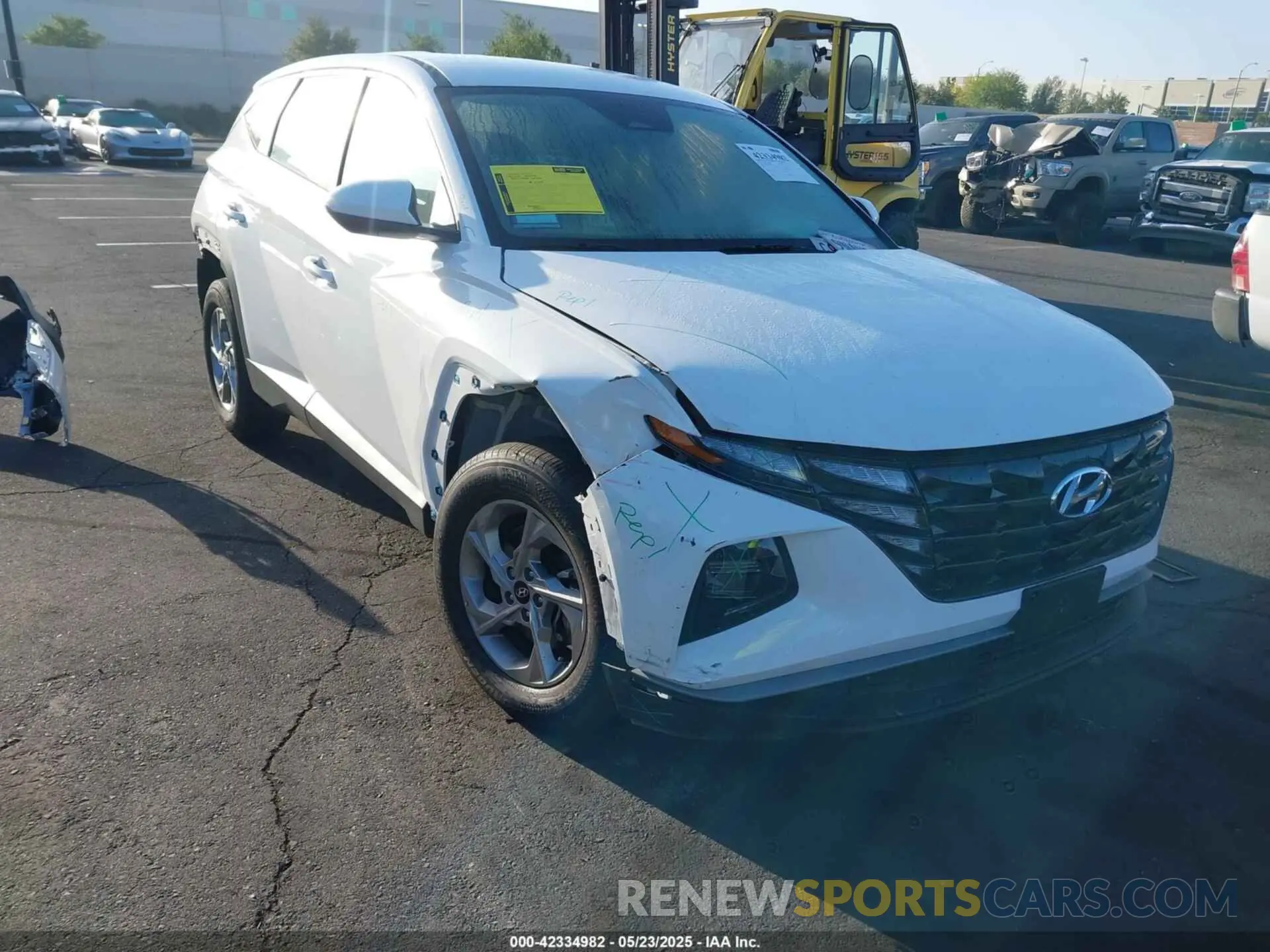 14 Photograph of a damaged car 5NMJA3DE4RH434346 HYUNDAI TUCSON 2024