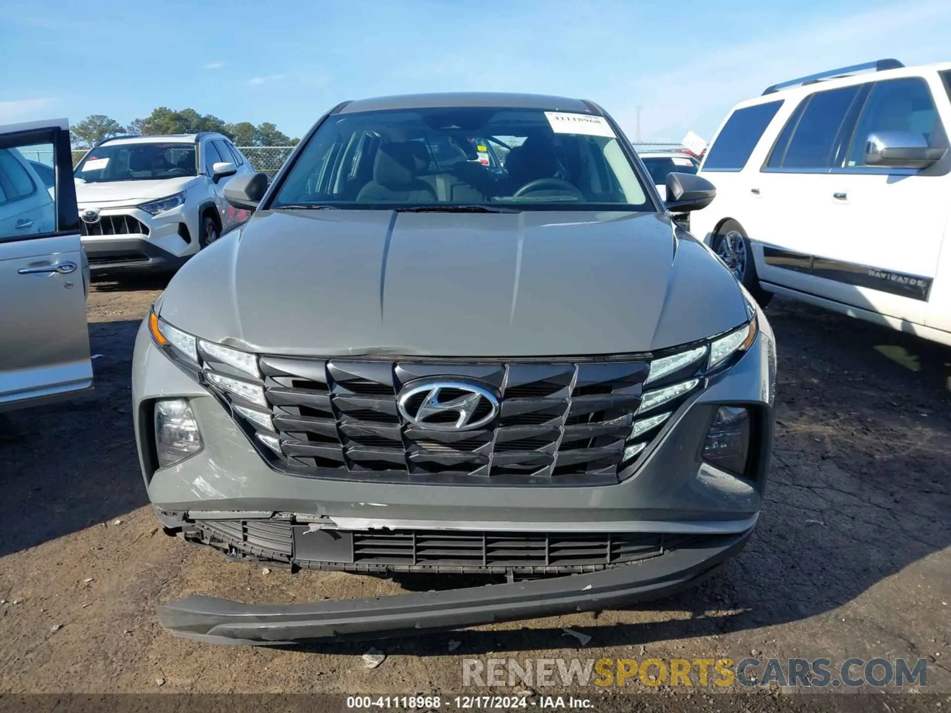 12 Photograph of a damaged car 5NMJA3DE6RH314970 HYUNDAI TUCSON 2024