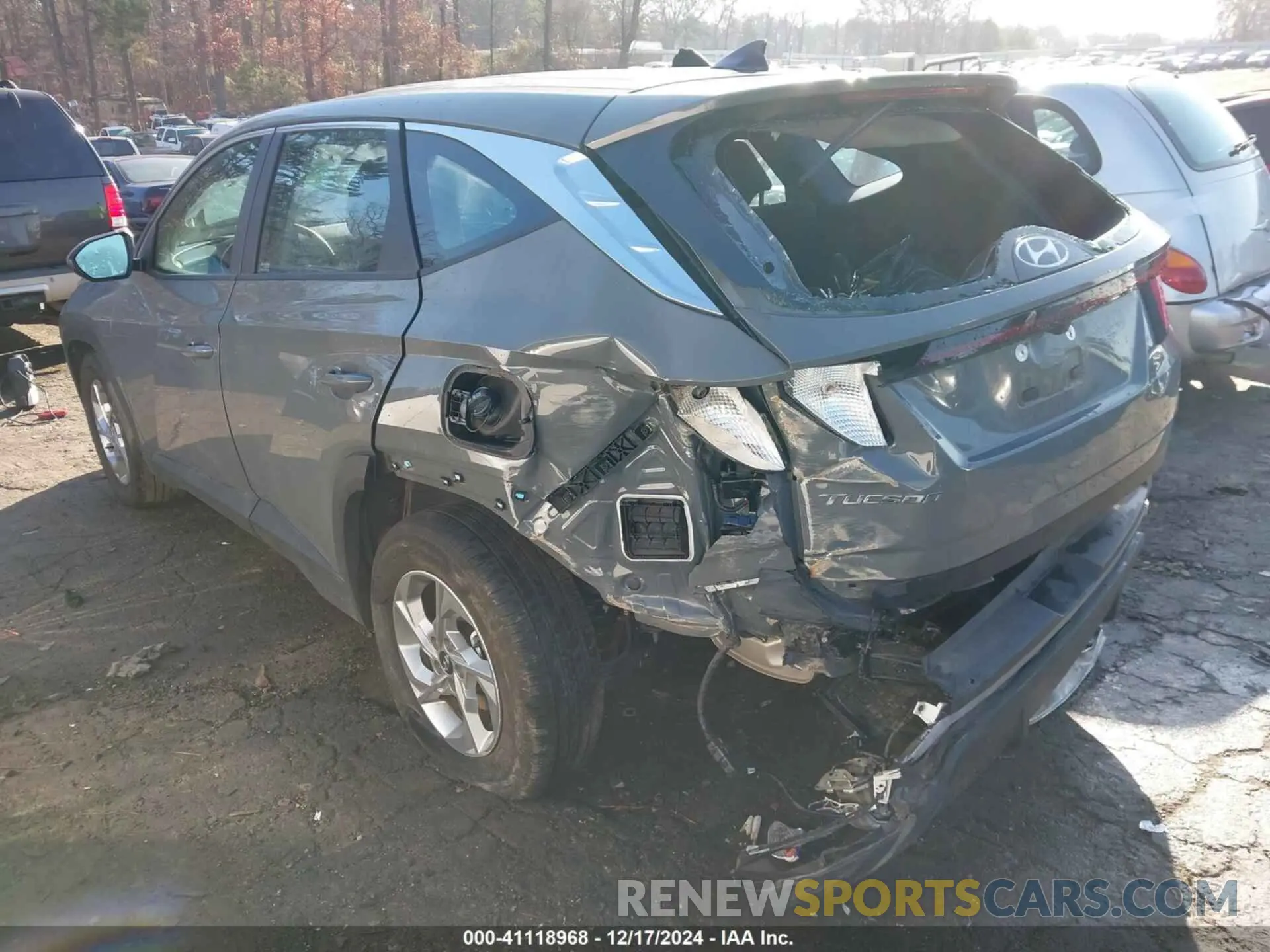 3 Photograph of a damaged car 5NMJA3DE6RH314970 HYUNDAI TUCSON 2024