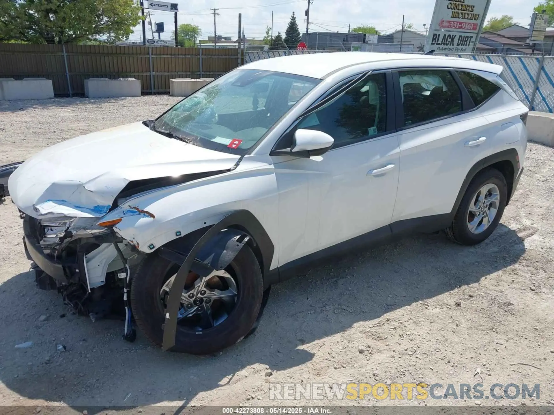 2 Photograph of a damaged car 5NMJA3DE7RH378290 HYUNDAI TUCSON 2024