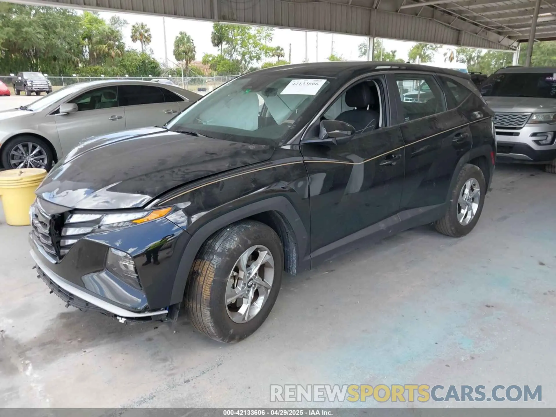 2 Photograph of a damaged car 5NMJA3DE8RH303131 HYUNDAI TUCSON 2024