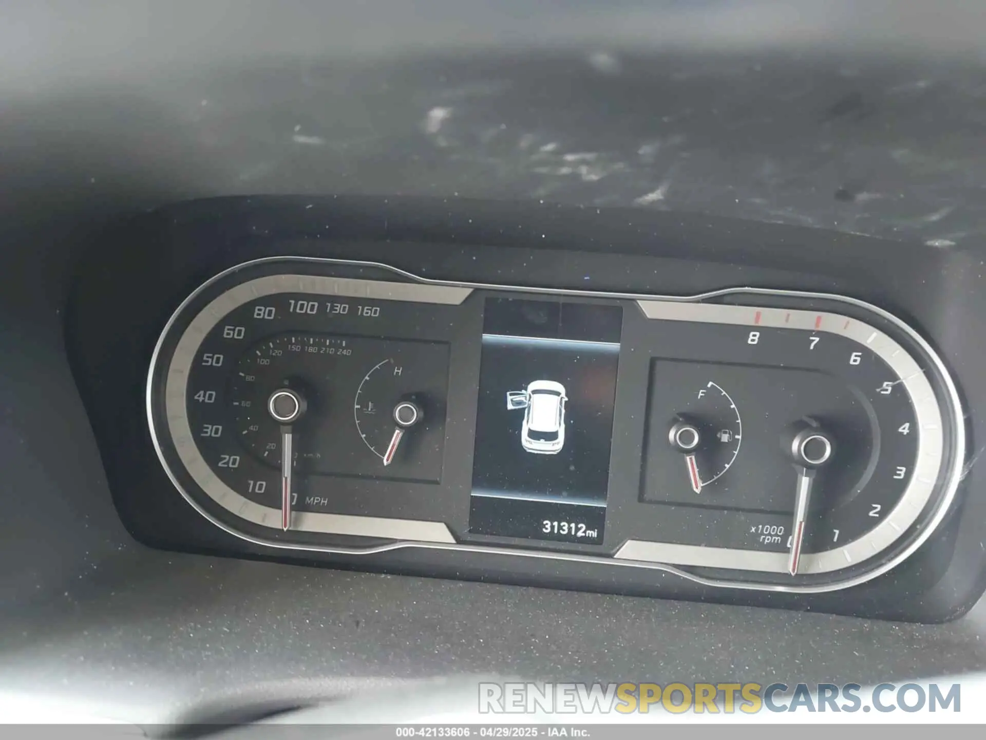 7 Photograph of a damaged car 5NMJA3DE8RH303131 HYUNDAI TUCSON 2024