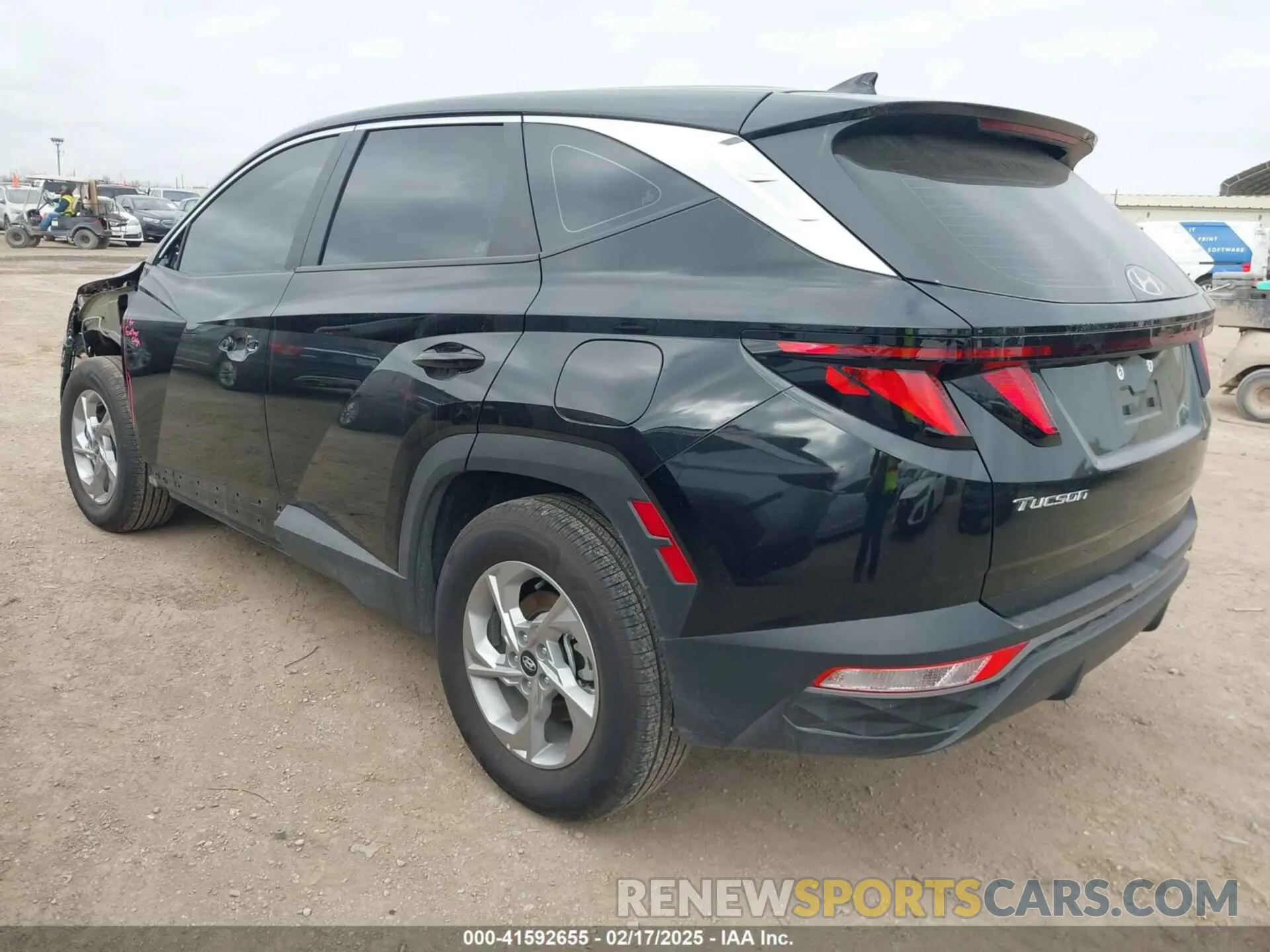 3 Photograph of a damaged car 5NMJA3DE8RH439856 HYUNDAI TUCSON 2024