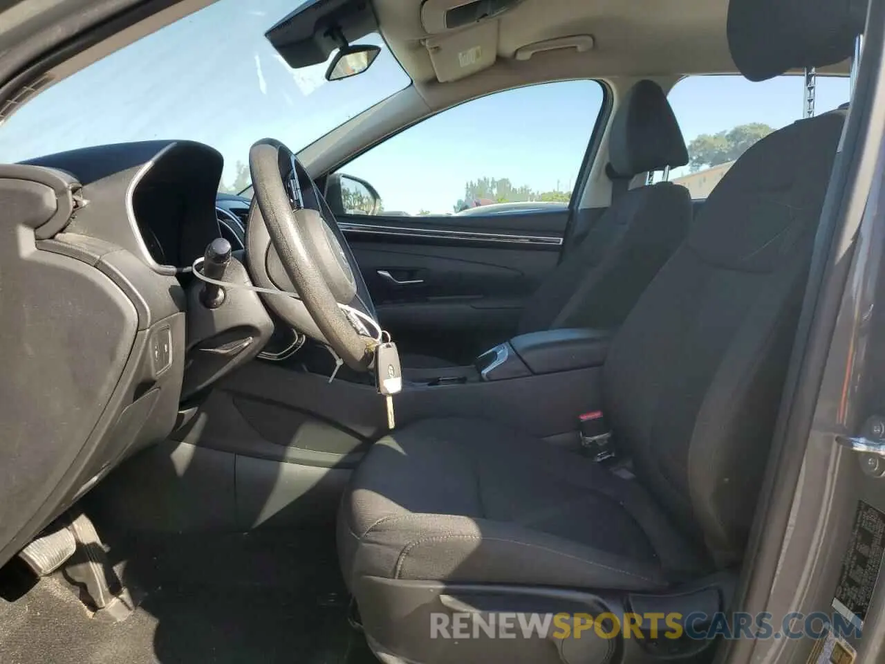 7 Photograph of a damaged car 5NMJA3DEXRH402601 HYUNDAI TUCSON 2024