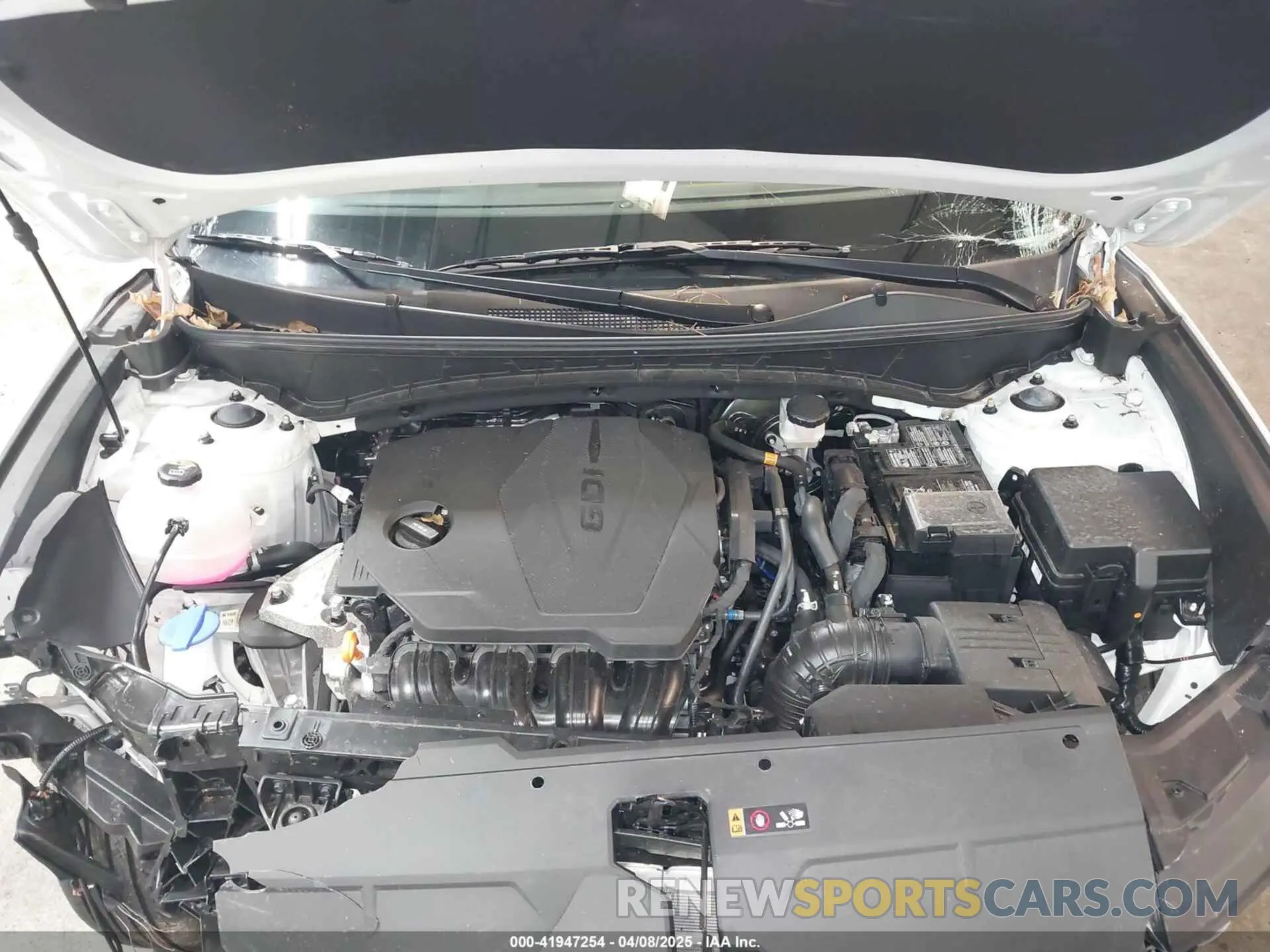 10 Photograph of a damaged car 5NMJACDE2RH439657 HYUNDAI TUCSON 2024