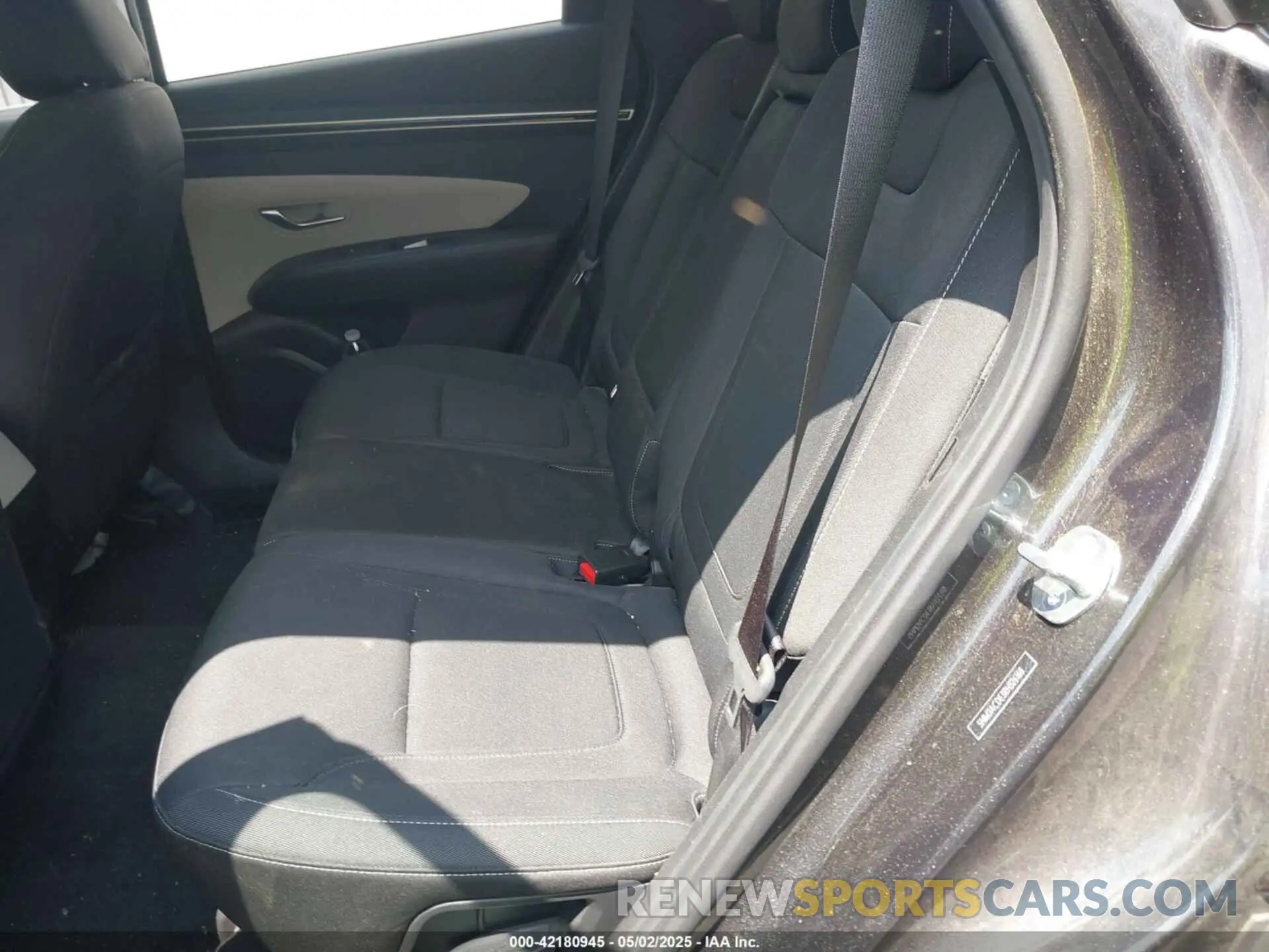 8 Photograph of a damaged car 5NMJACDE3RH326168 HYUNDAI TUCSON 2024