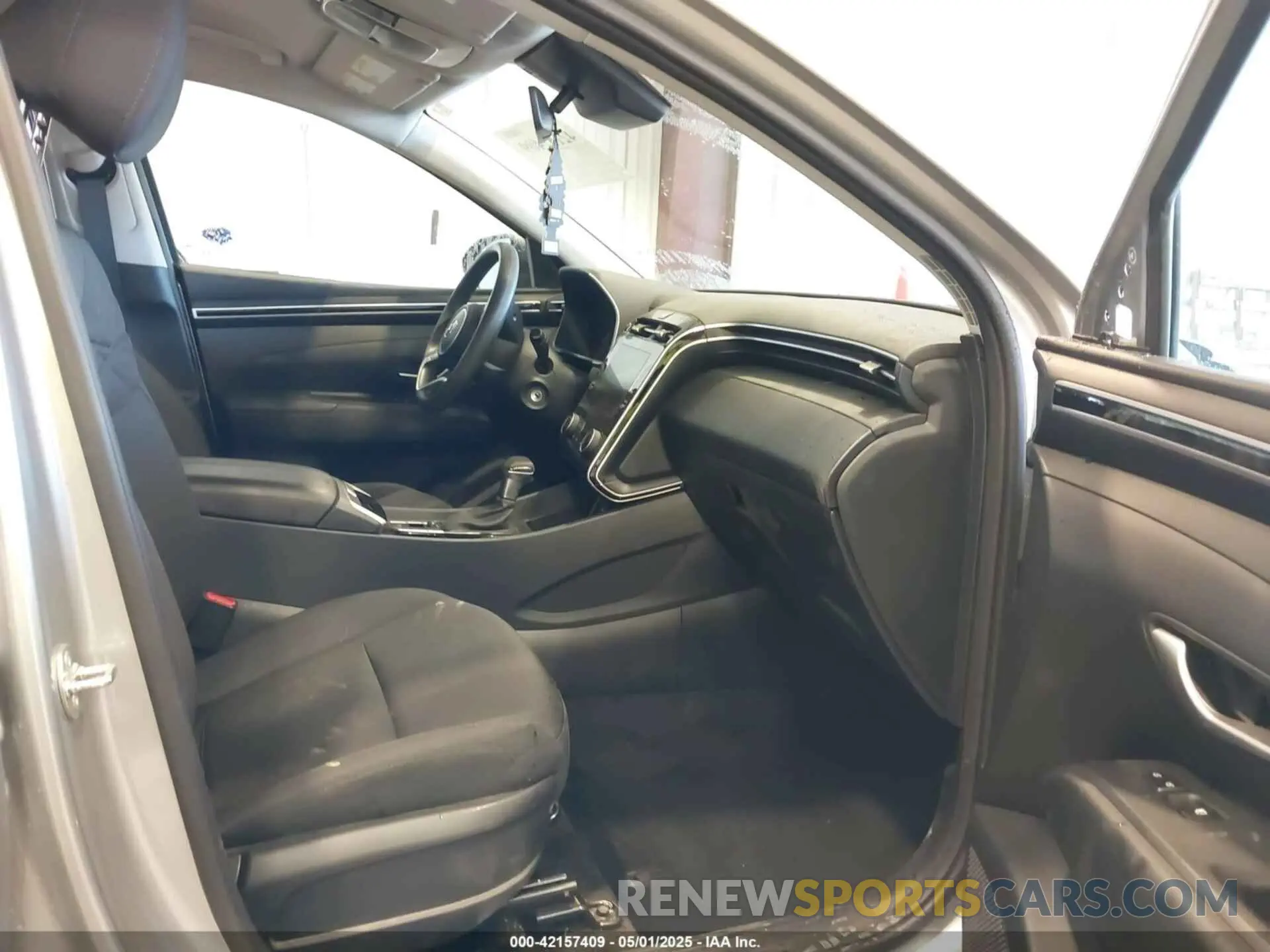 5 Photograph of a damaged car 5NMJACDE4RH380076 HYUNDAI TUCSON 2024