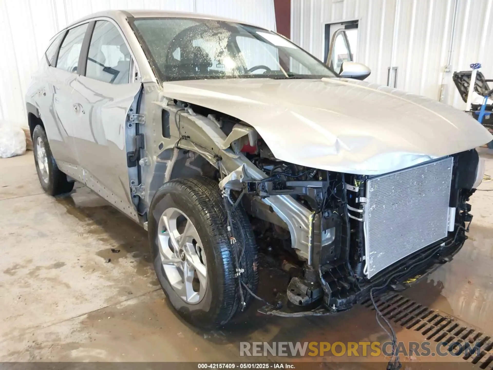 6 Photograph of a damaged car 5NMJACDE4RH380076 HYUNDAI TUCSON 2024