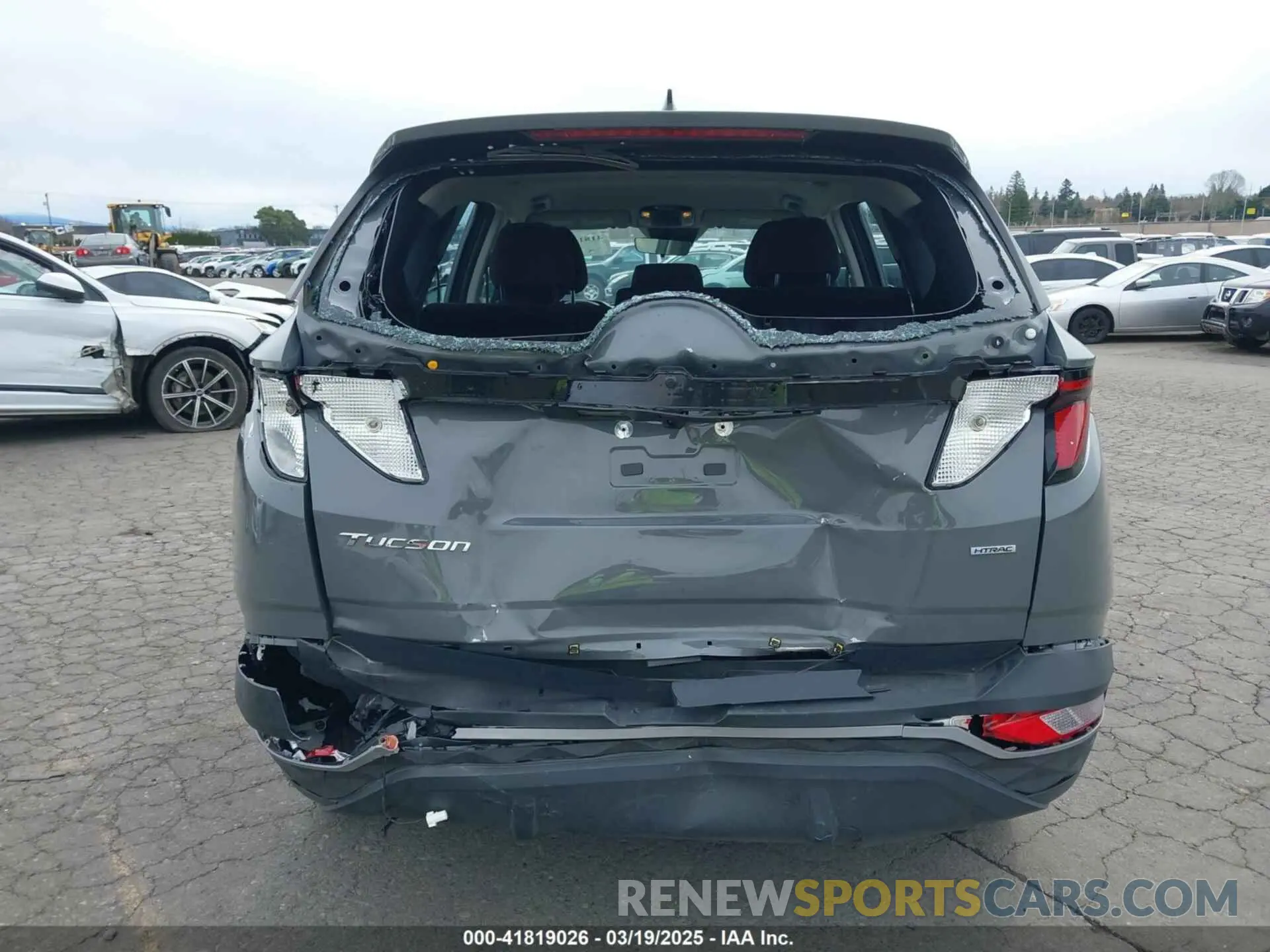 16 Photograph of a damaged car 5NMJACDE4RH400357 HYUNDAI TUCSON 2024